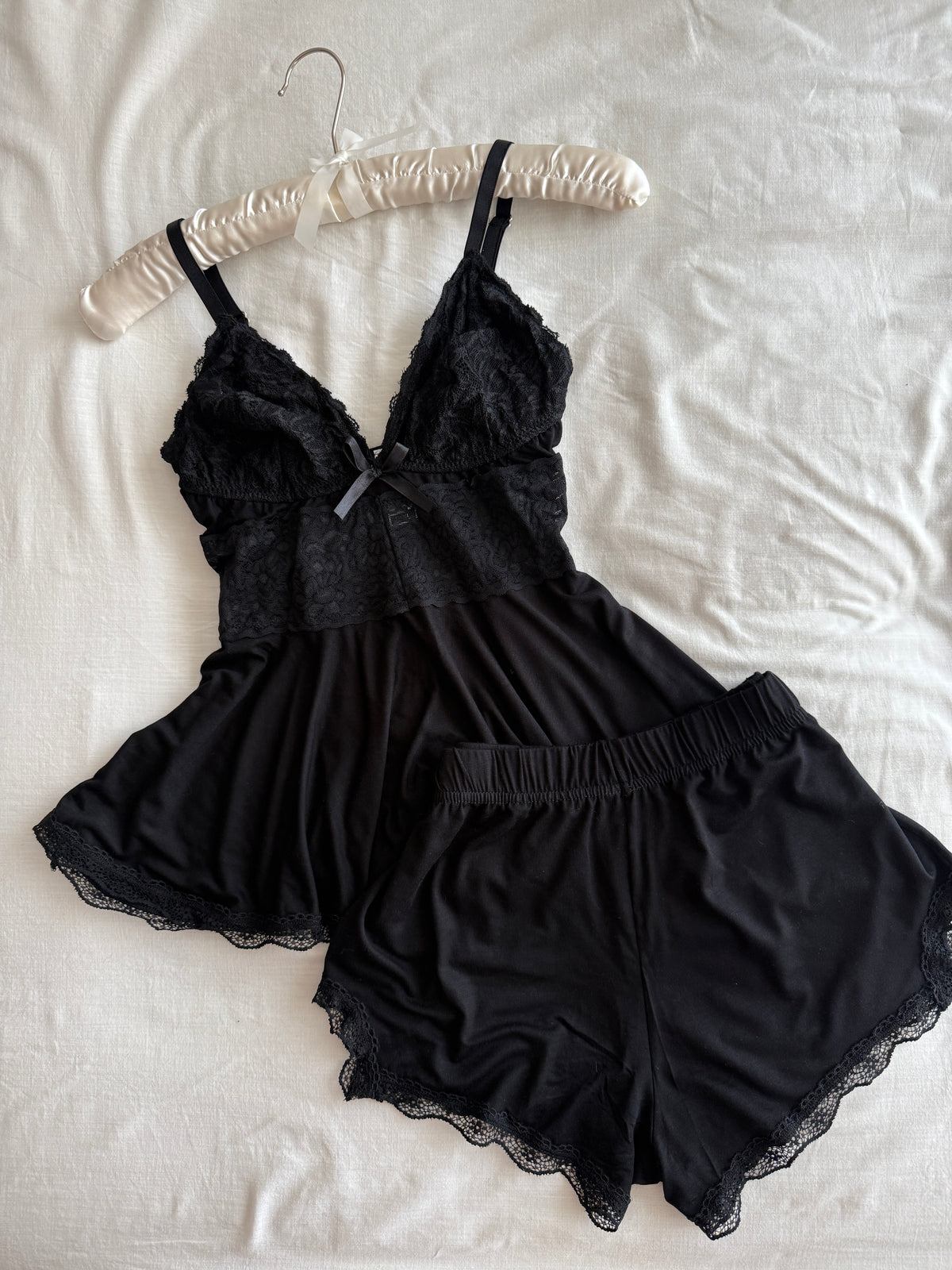 Cloud Kiss Siyah Ultra Yumuşak Pamuklu Şortlu Pijama Takımı
