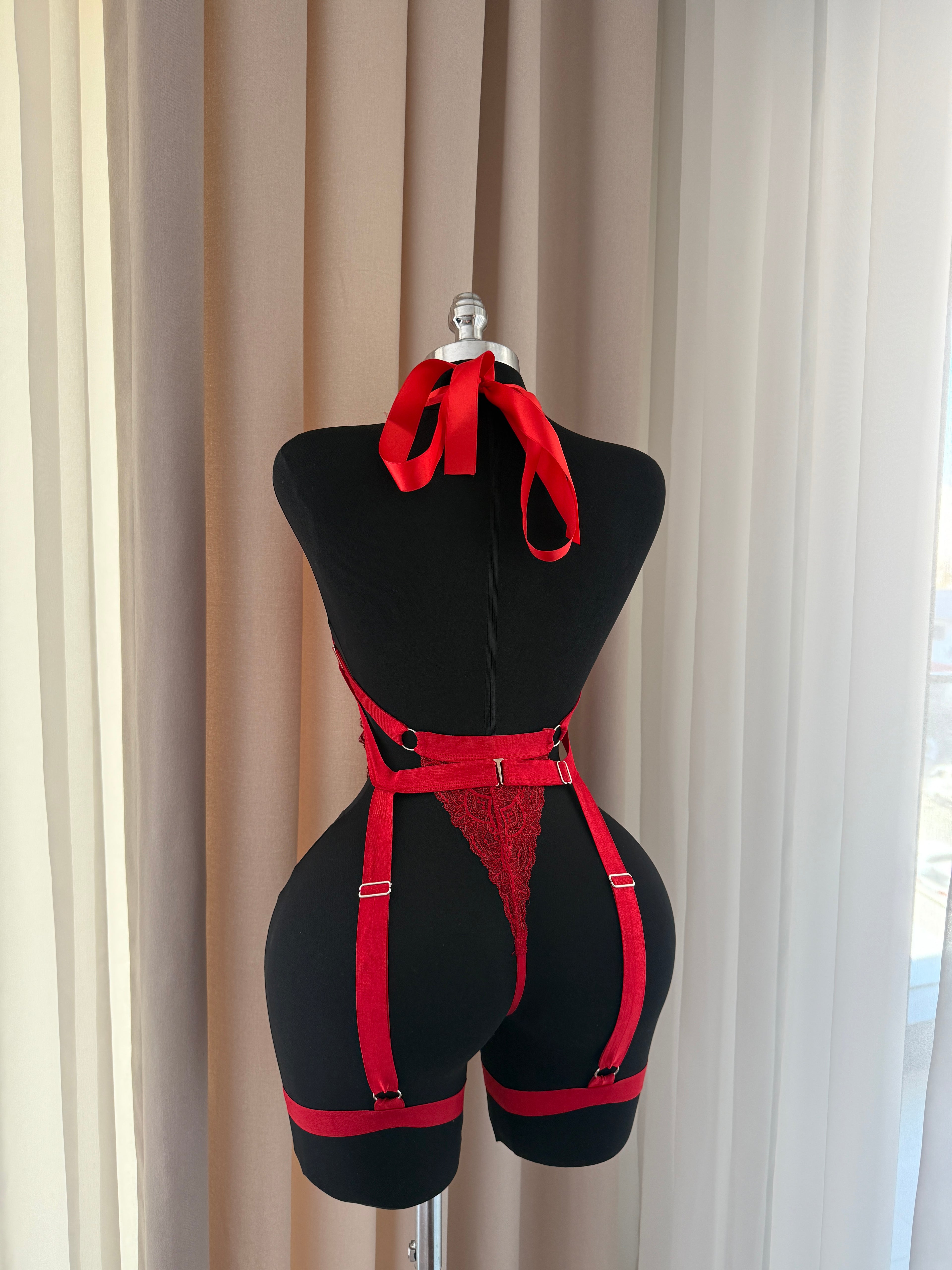 Rosa Kırmızı Body