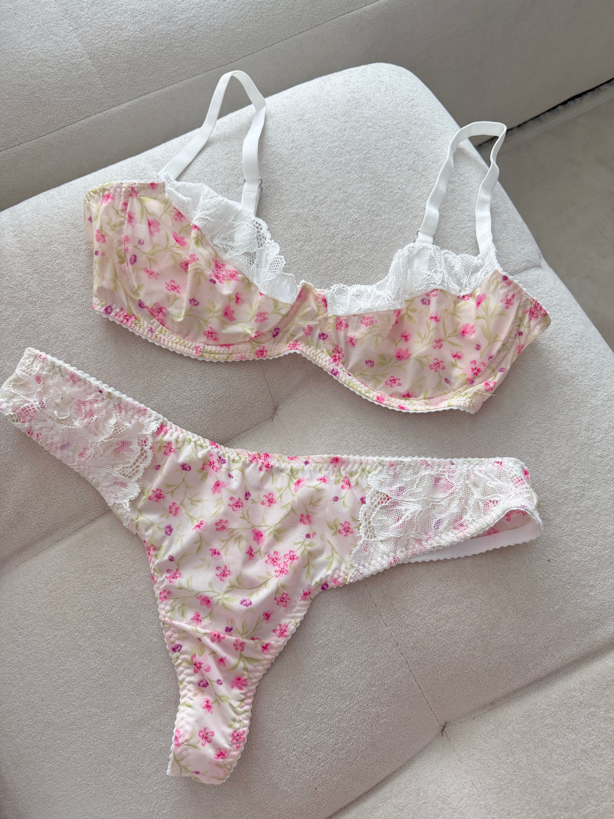 Floral Reverie - Rose Petal Bralet Takımı