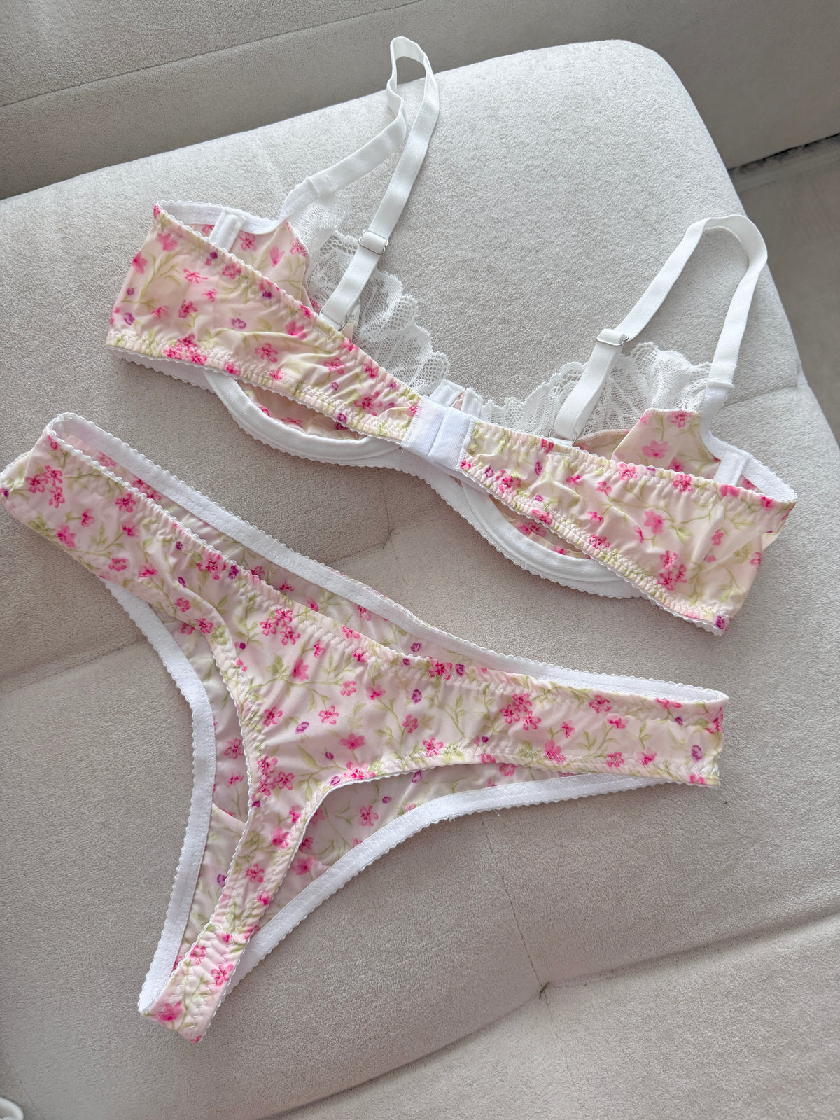 Floral Reverie - Rose Petal Bralet Takımı