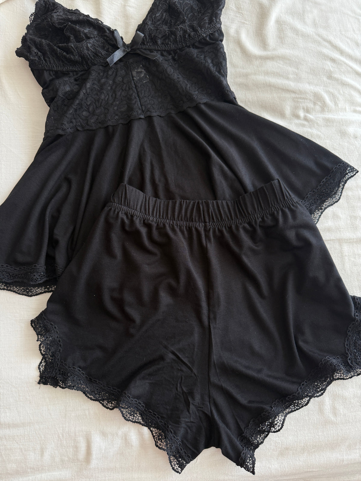 Cloud Kiss Siyah Ultra Yumuşak Pamuklu Şortlu Pijama Takımı
