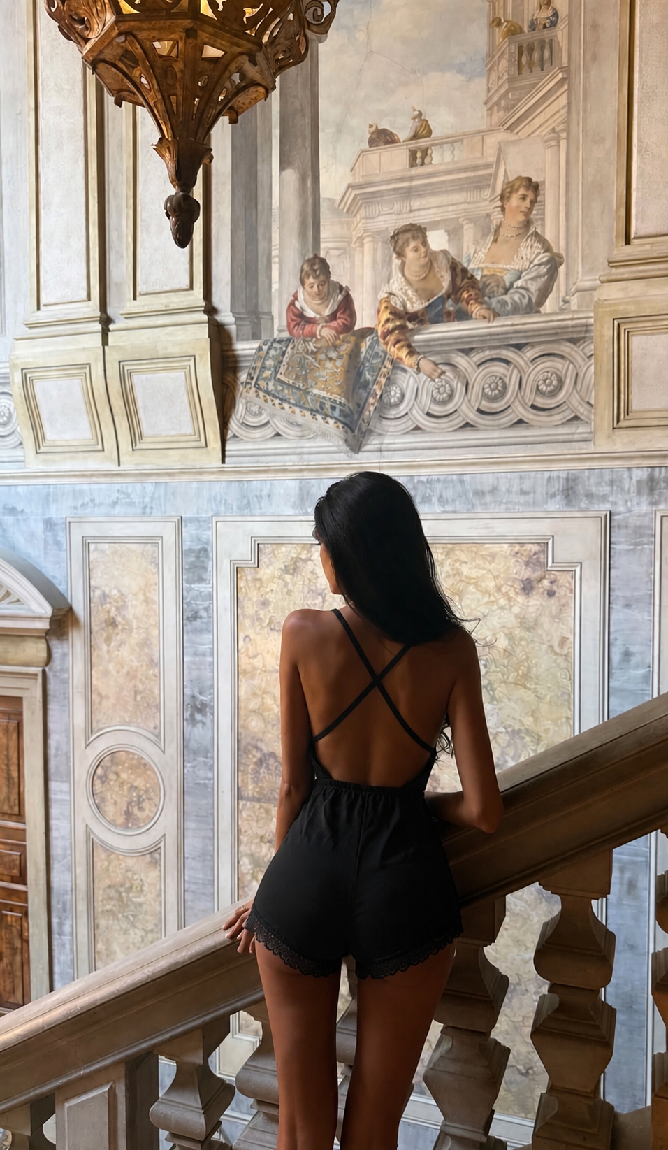 Noir Étoile Romper - Siyah Dantel Detaylı Tulum