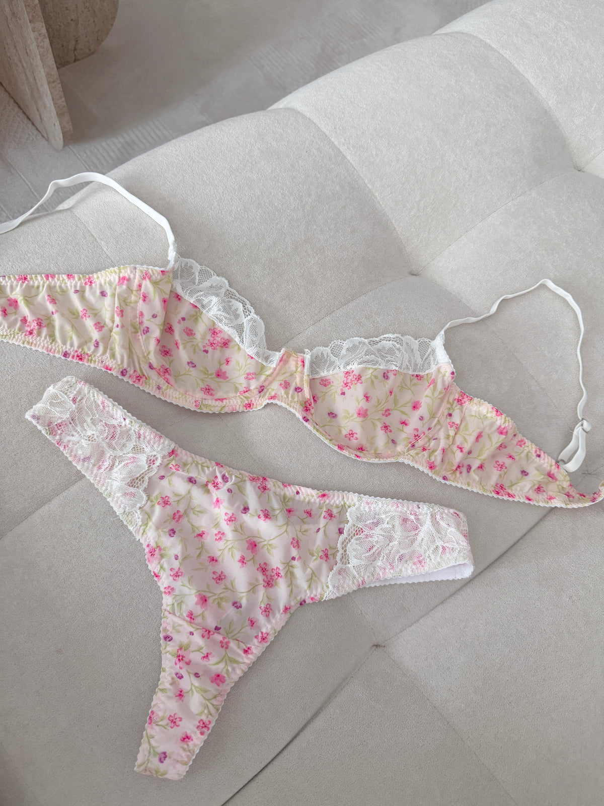Floral Reverie - Rose Petal Bralet Takımı
