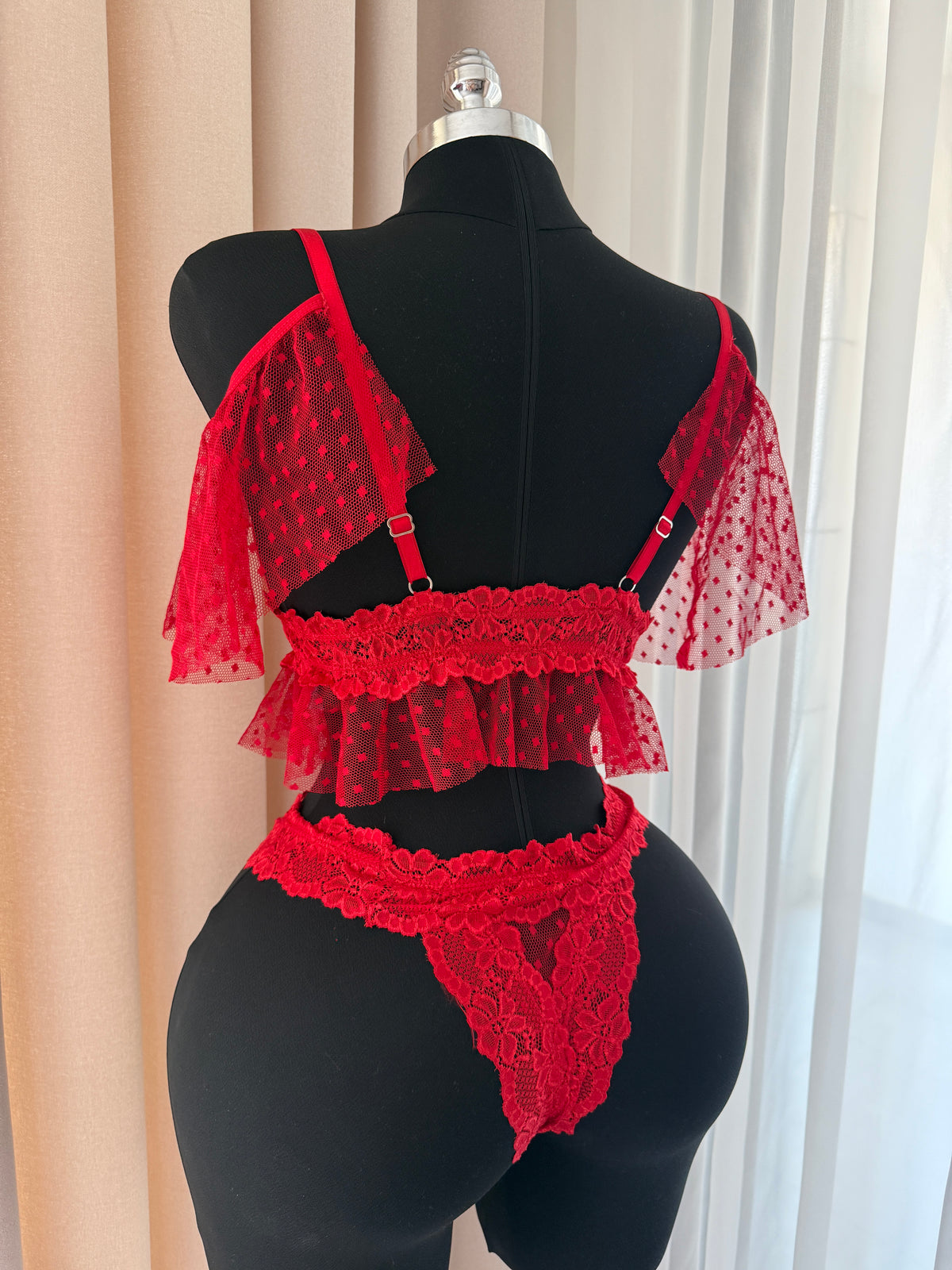 Puantiye Desenli Kırmızı Güpürlü Bralet Takımı