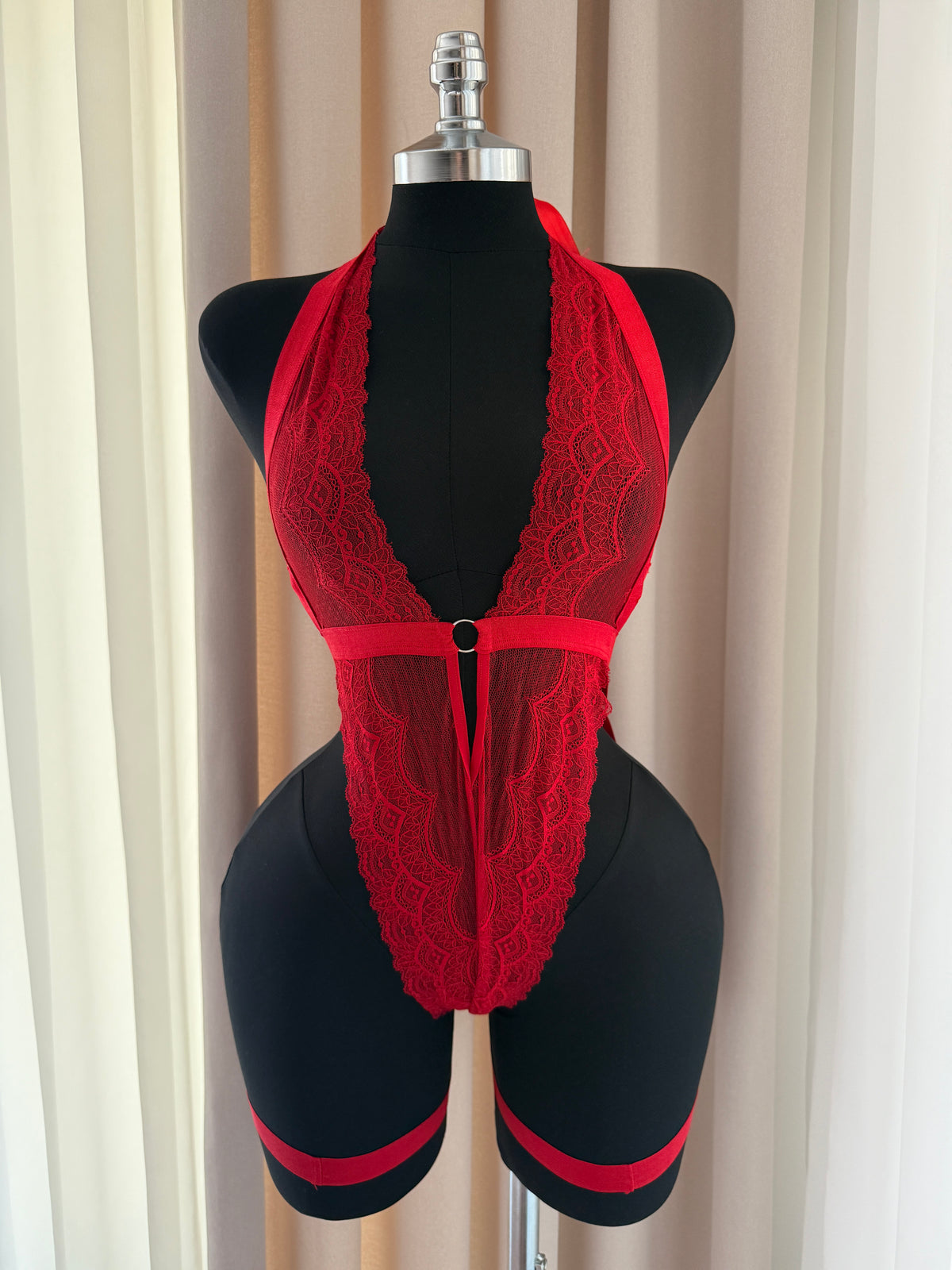 Rosa Kırmızı Body