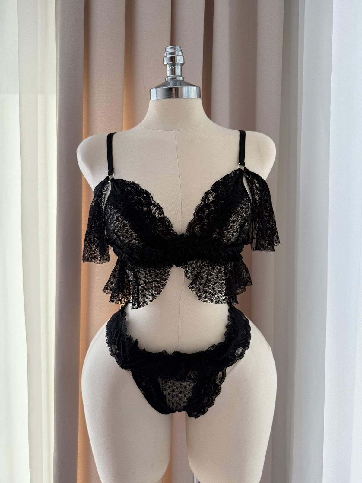 Polka Dot Romance Bralet Takımı