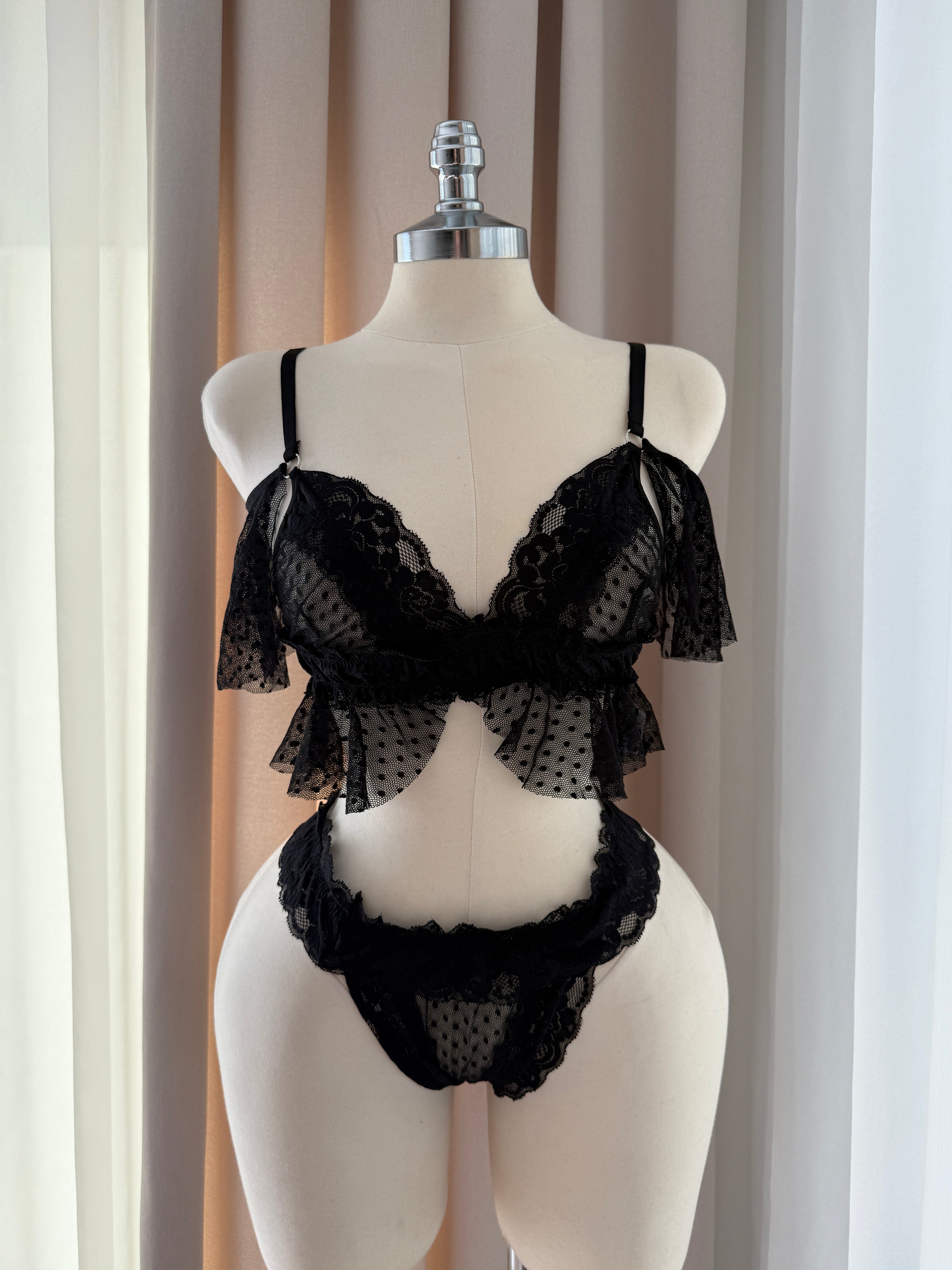 Polka Dot Romance Bralet Takımı
