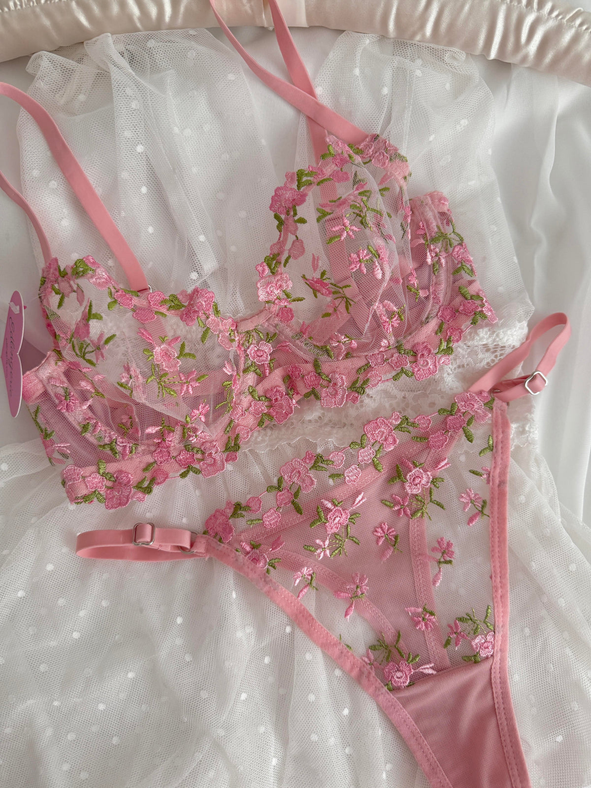 Amelie Pembe Çiçek Detaylı Bralet Takımı