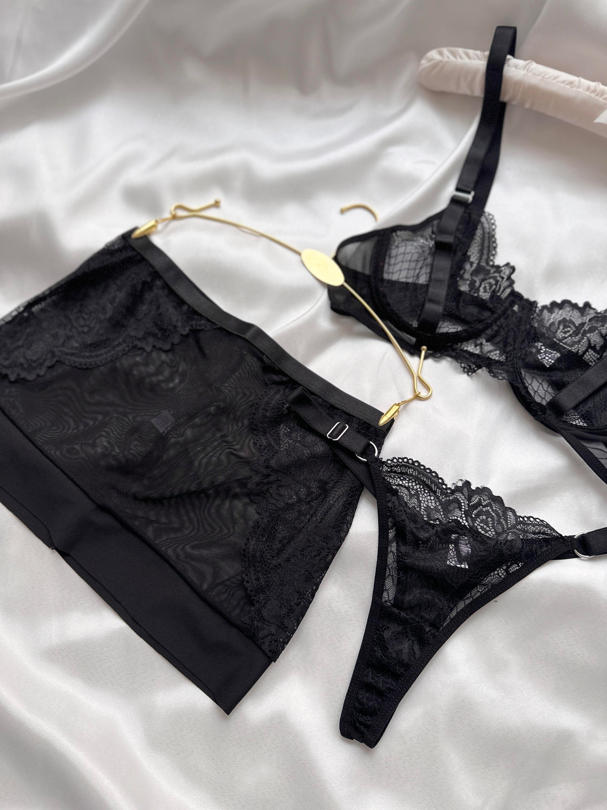 Angela Skirt Set