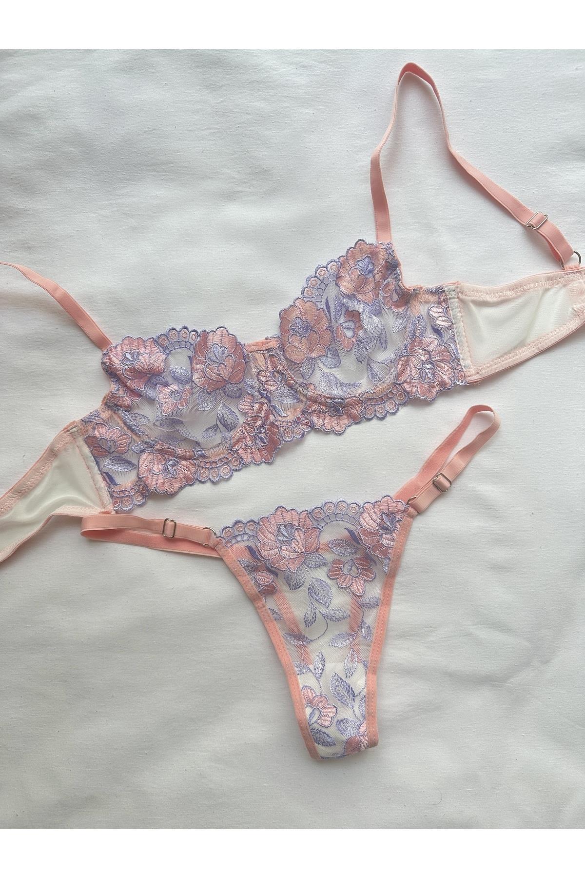 Anna Bralet Takımı