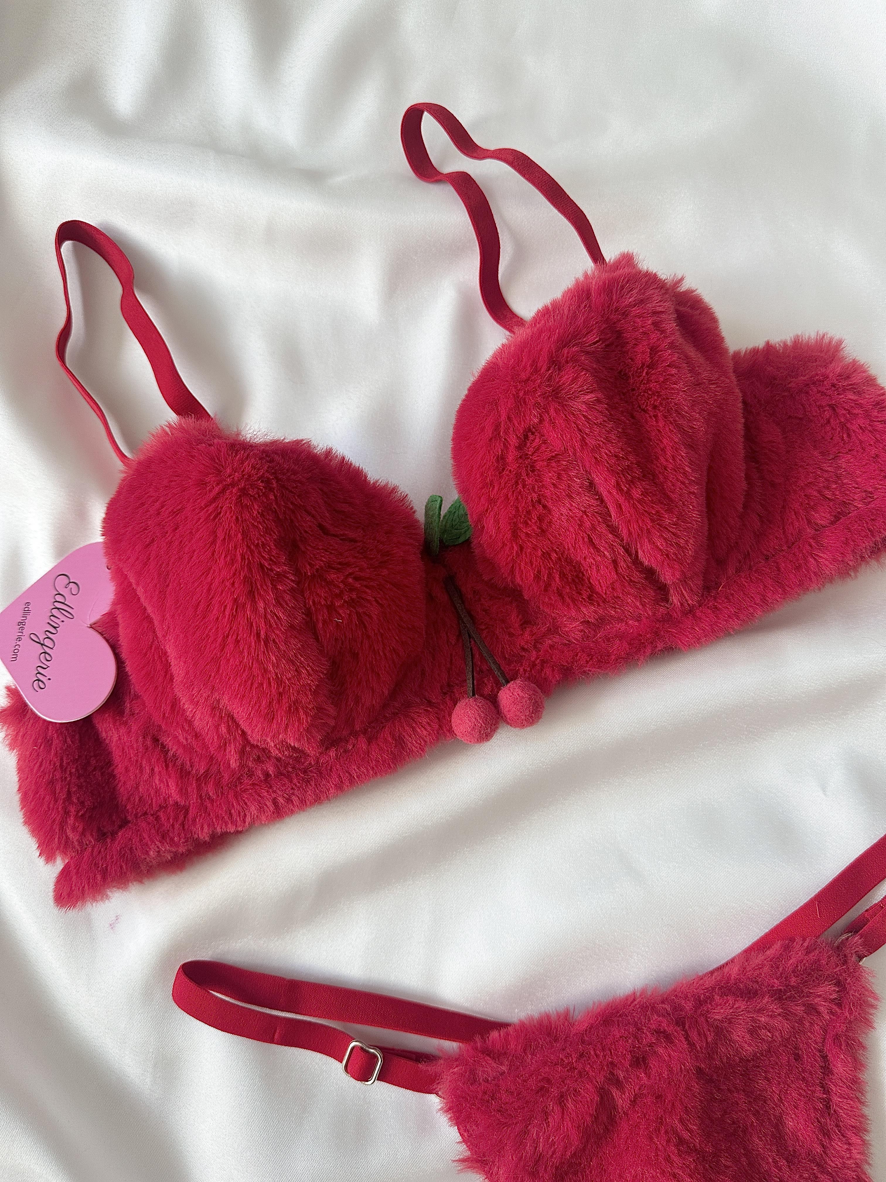 Cherry Peluş Bralet Takımı