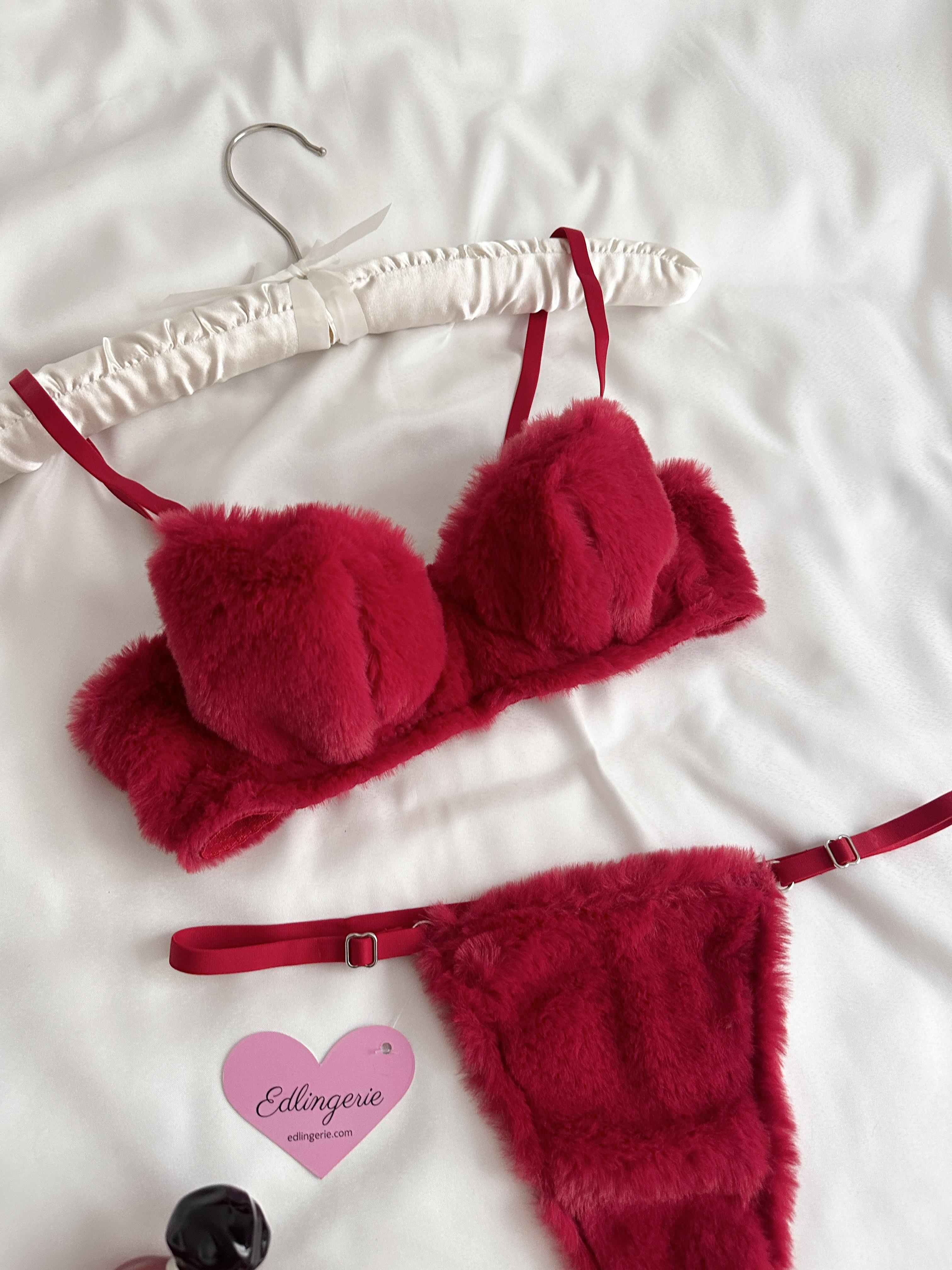 Cherry Peluş Bralet Takımı