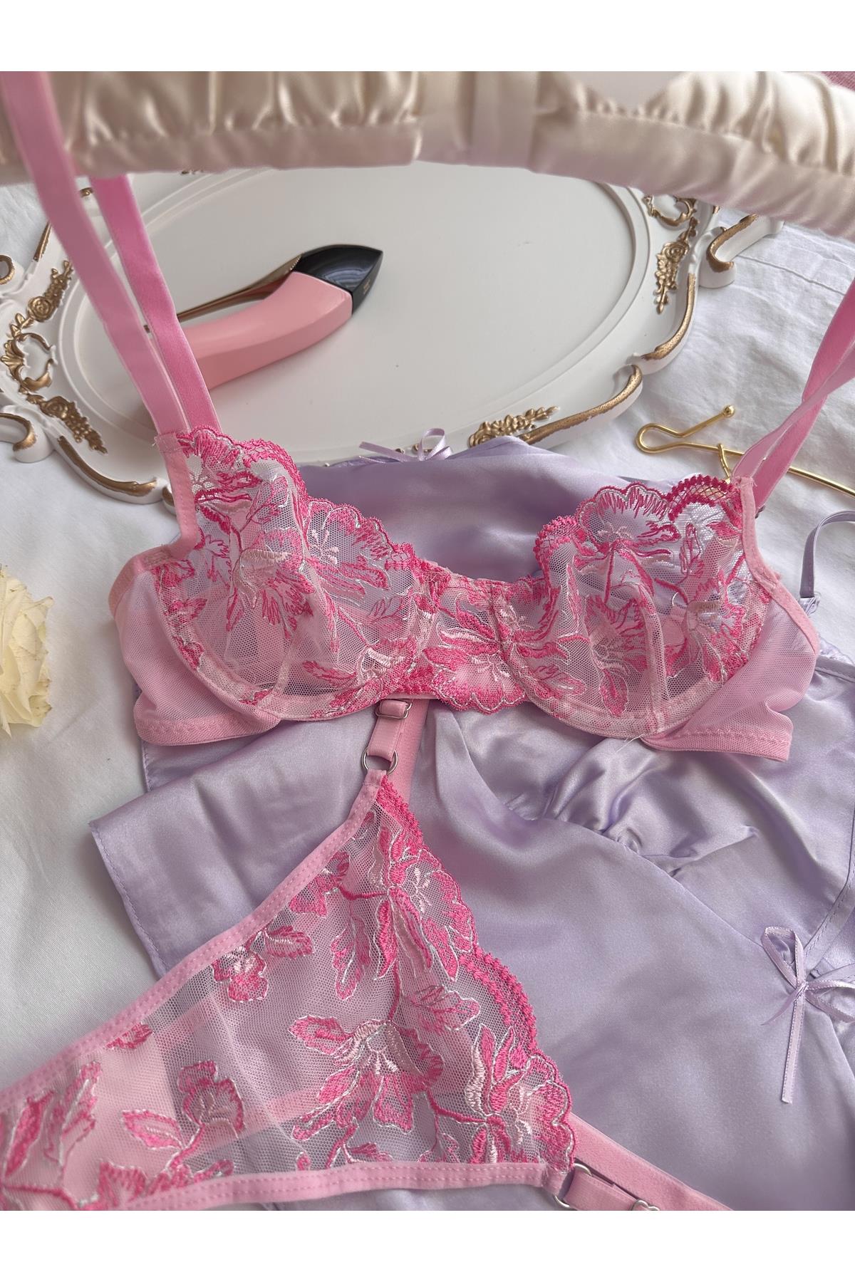 Chloe Bralet Set