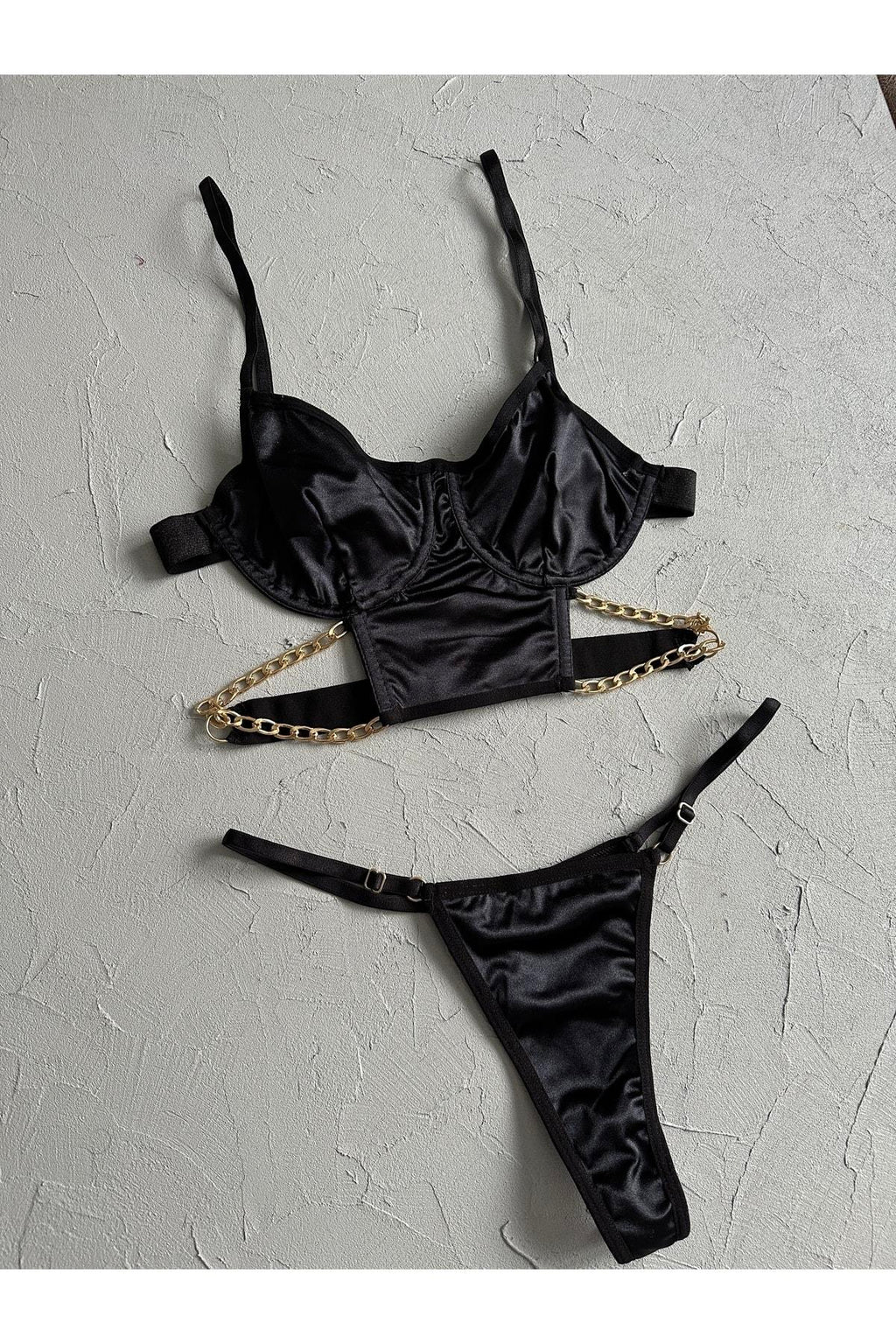 Dark Ruby Büstiyer Seti