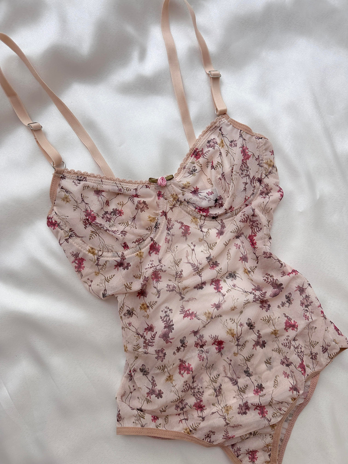 Desire Çiçek Desenli Bodysuit
