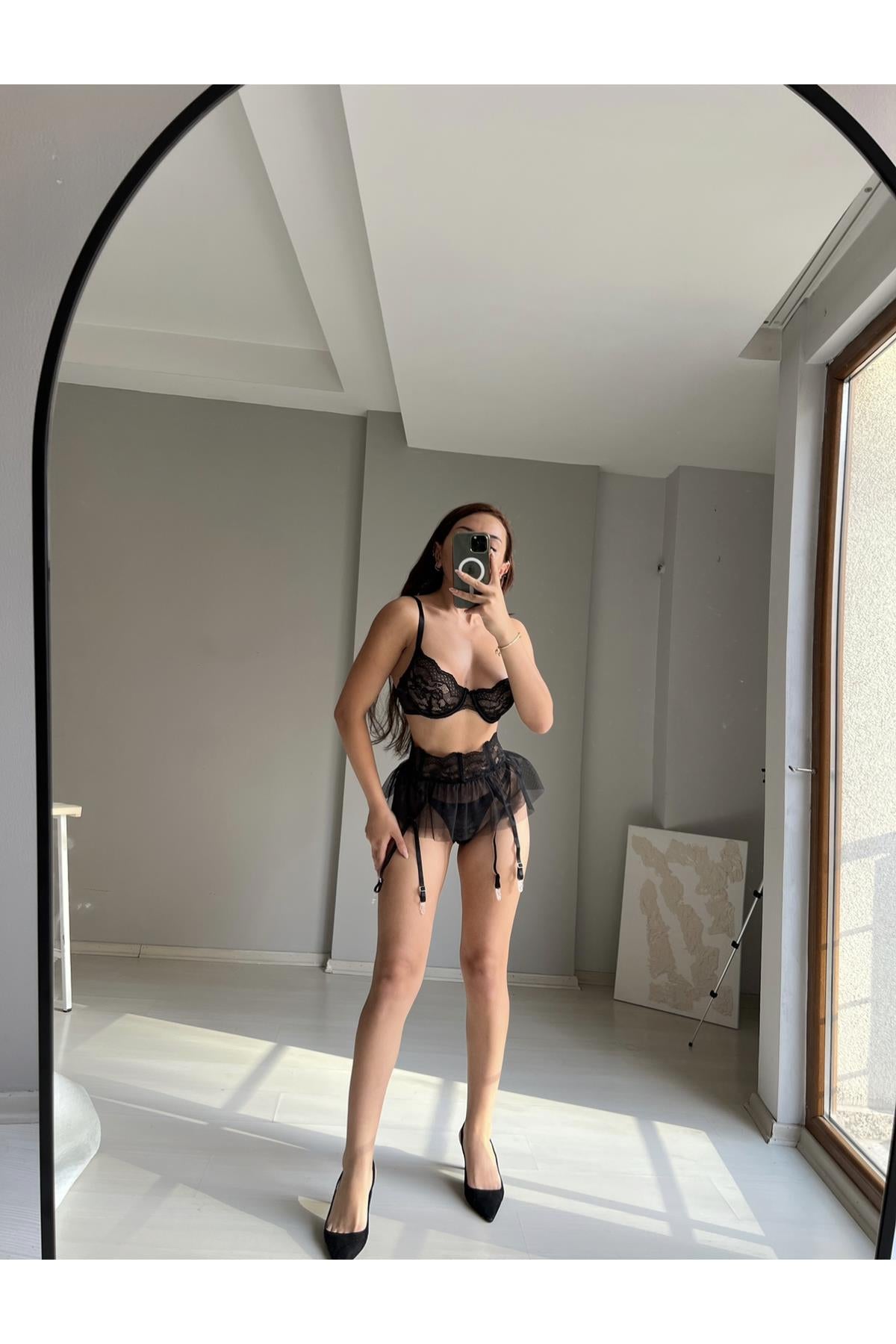 Dolce Black Glitter Garter Set
