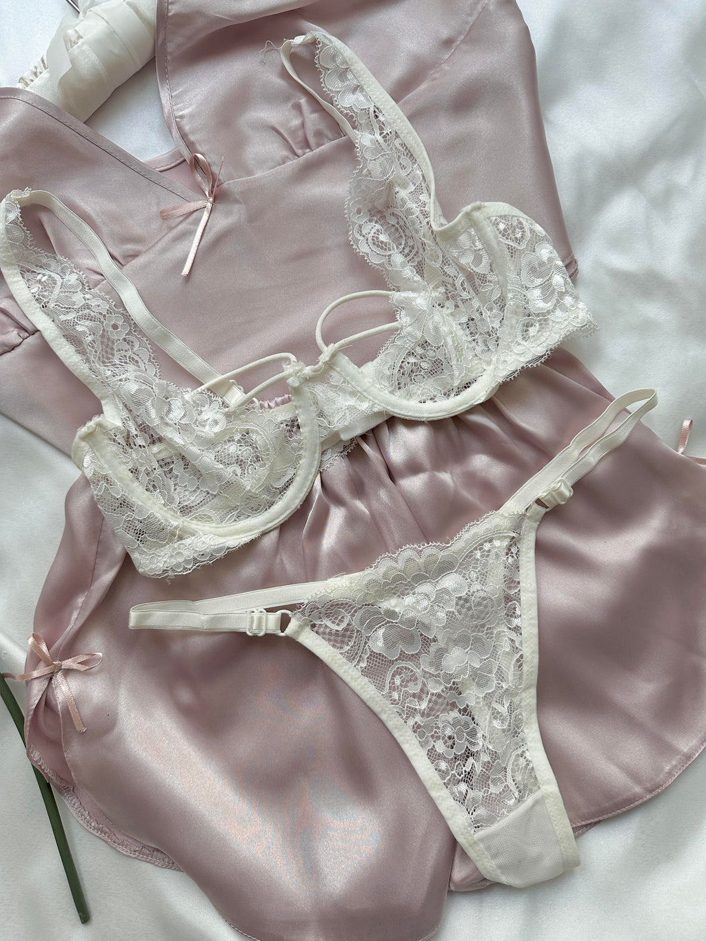 Ekru Balenli Bralet Takımı