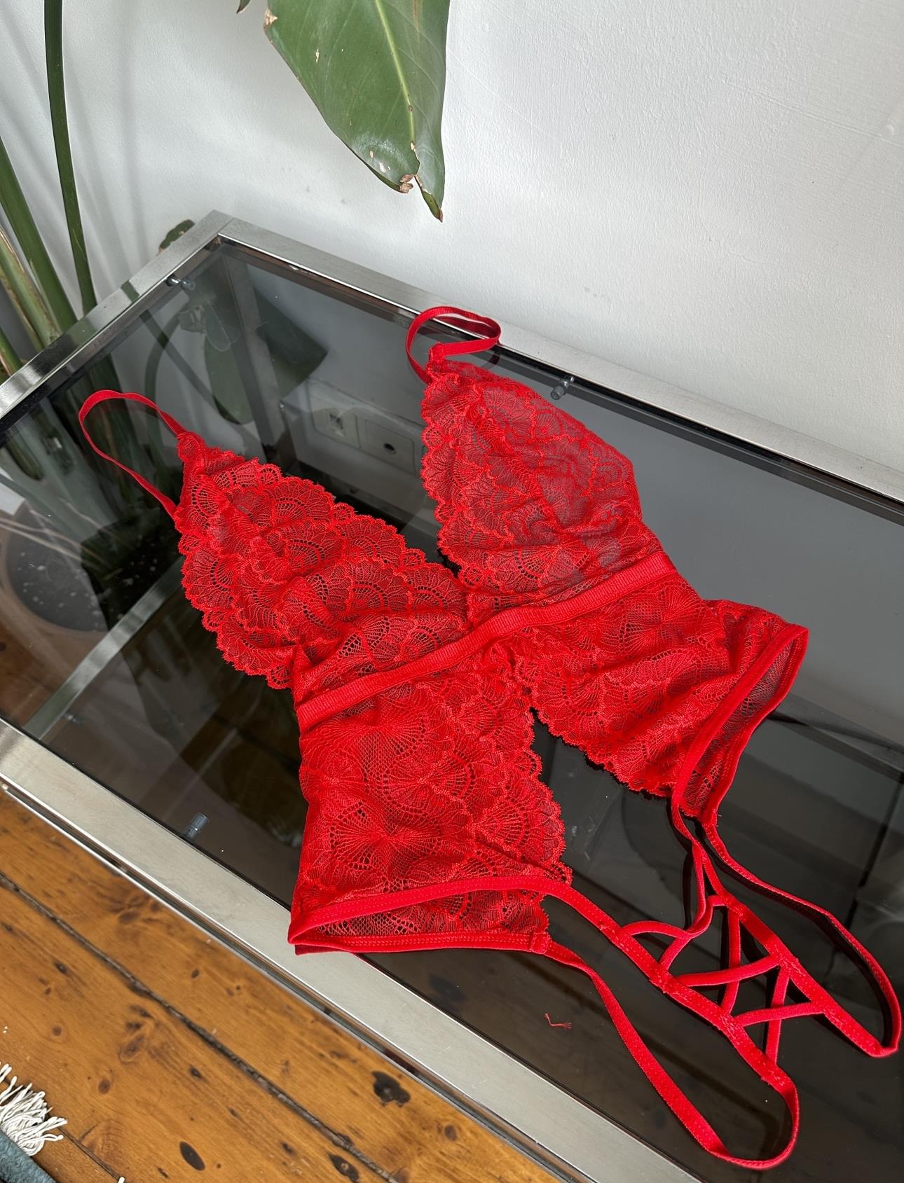 Jessica Özel Bölgesi Açık Fantezi Bodysuit