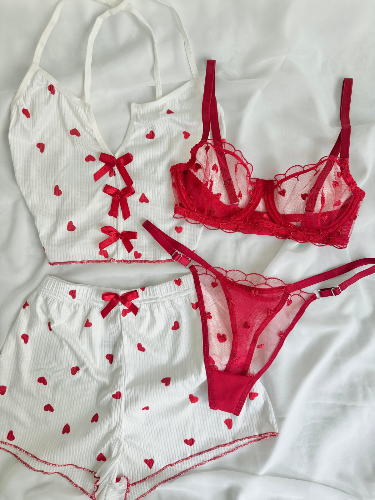 Heart Patterned 4-Piece Underwear Set