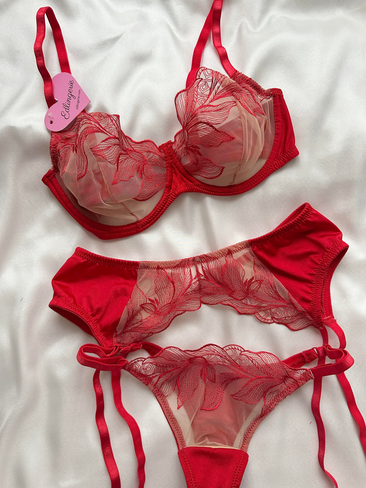 Katarina Garter Set