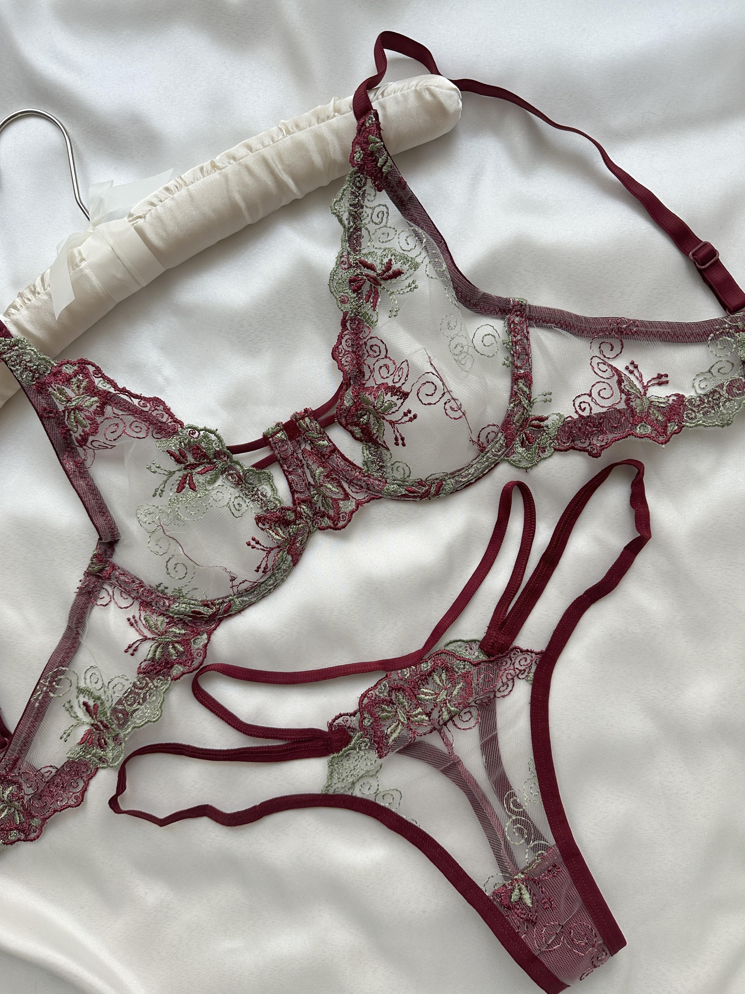 Kelebek Desenli Brode Bralet Takımı
