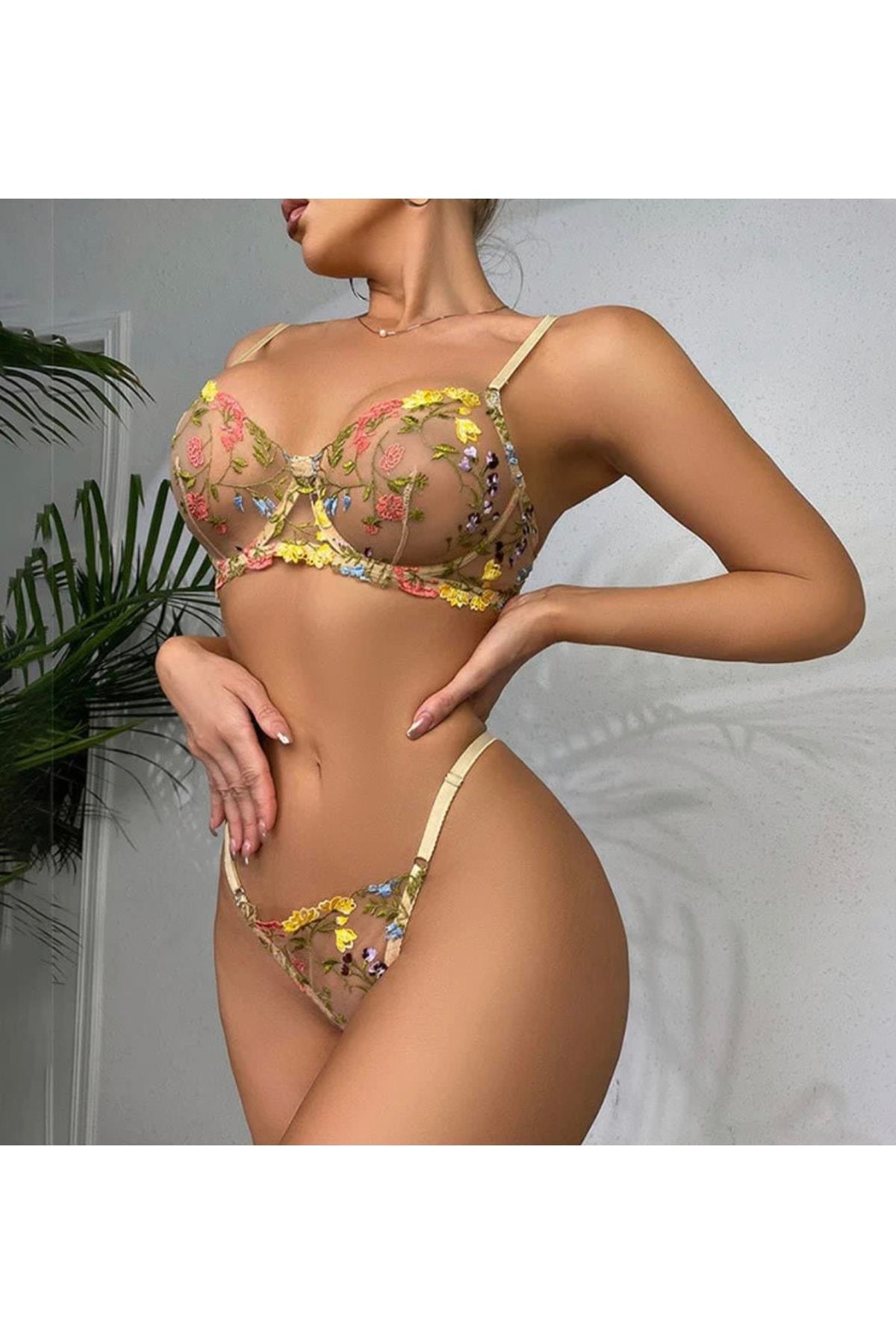 Lavinia Floral Detail Bra Set