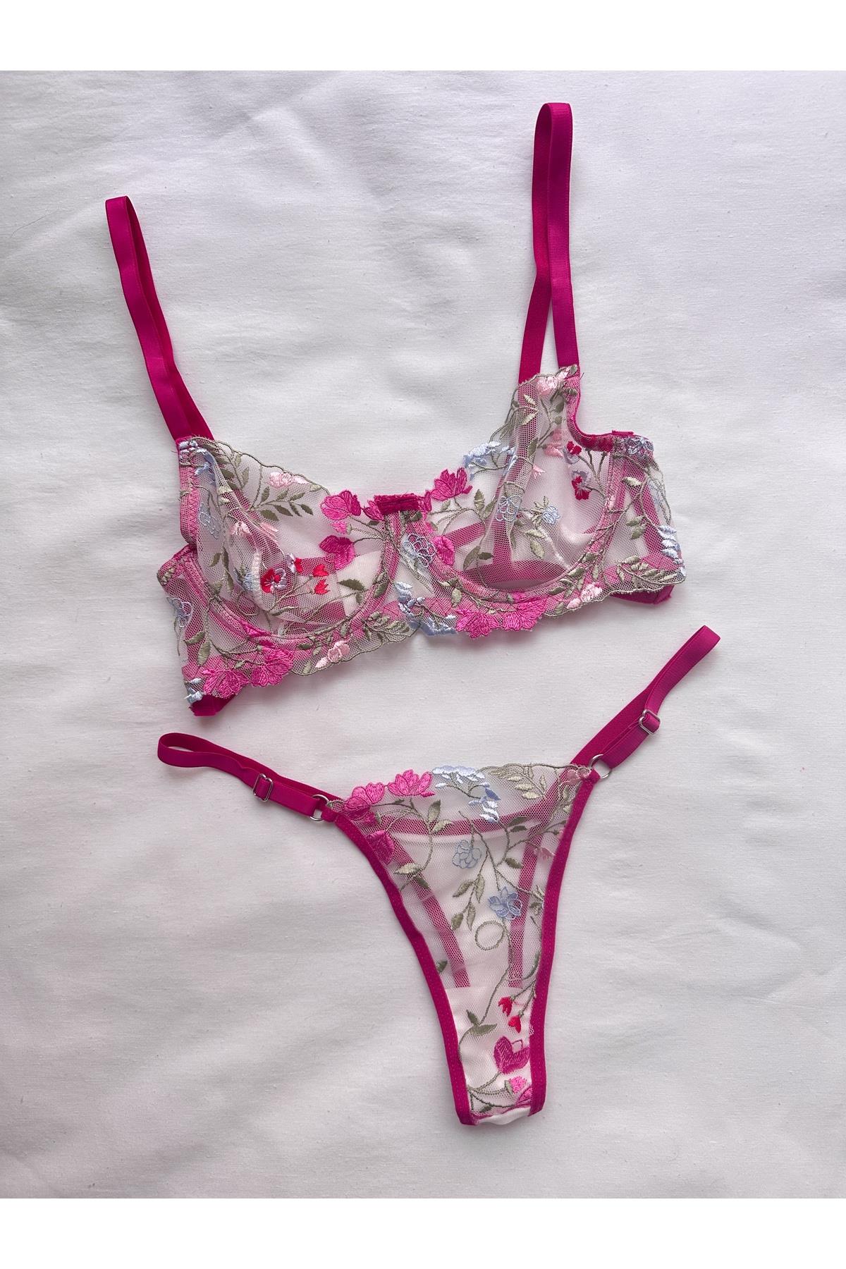 Lavinia Pembe Bralet Takımı