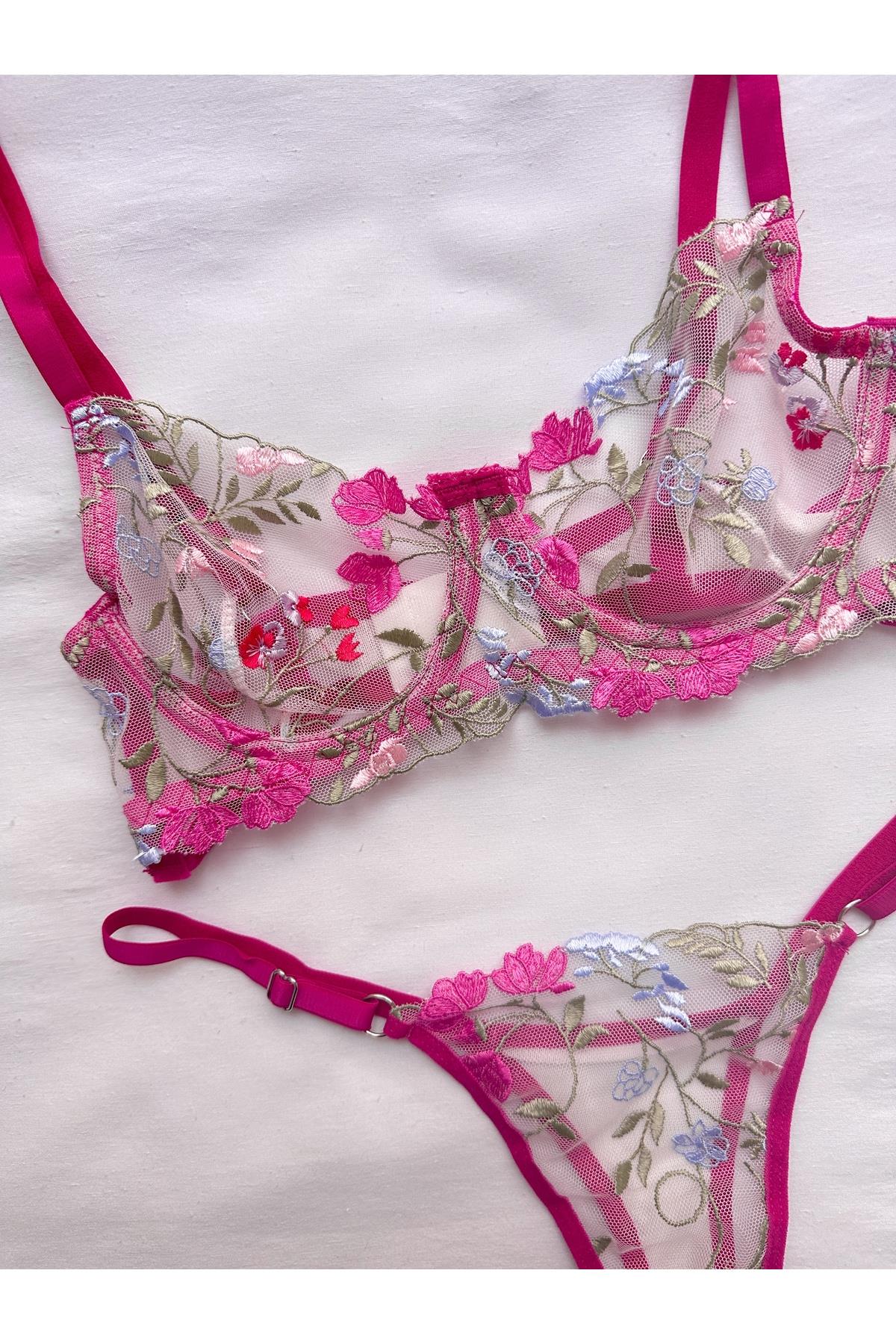 Lavinia Pembe Bralet Takımı