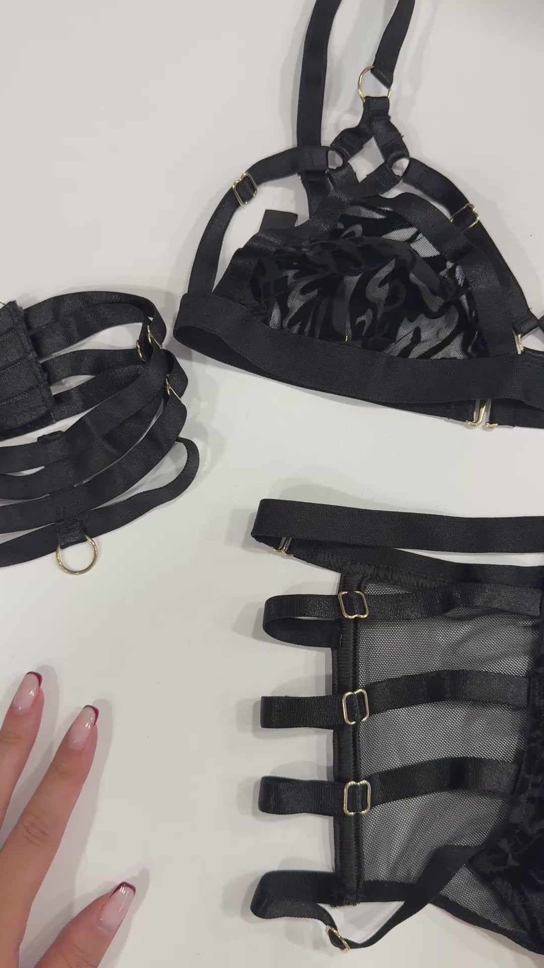 Gold Detaylı Flok Baskılı Bralet Takımı