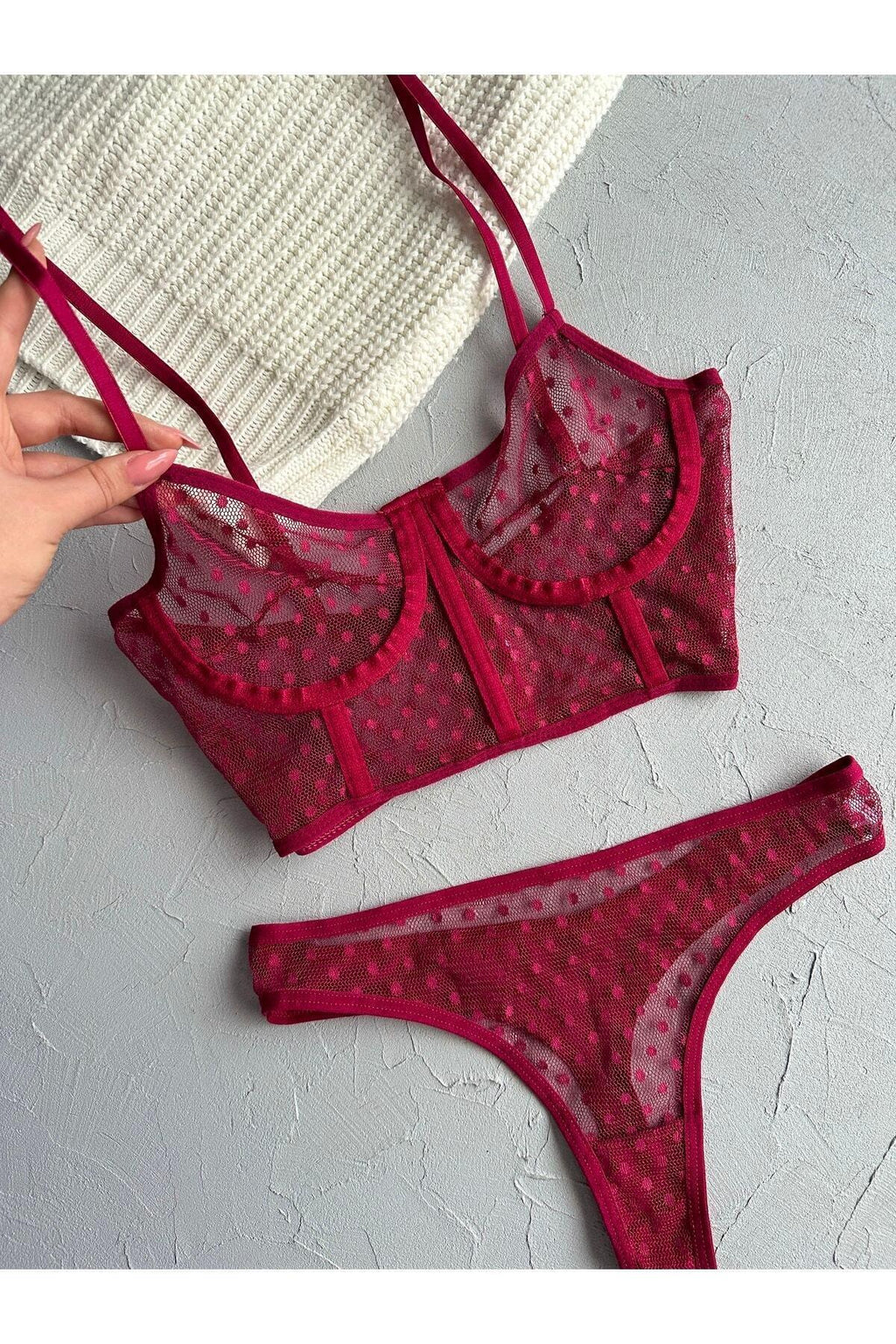 Puantiye Desenli Vişne Bralet Takımı