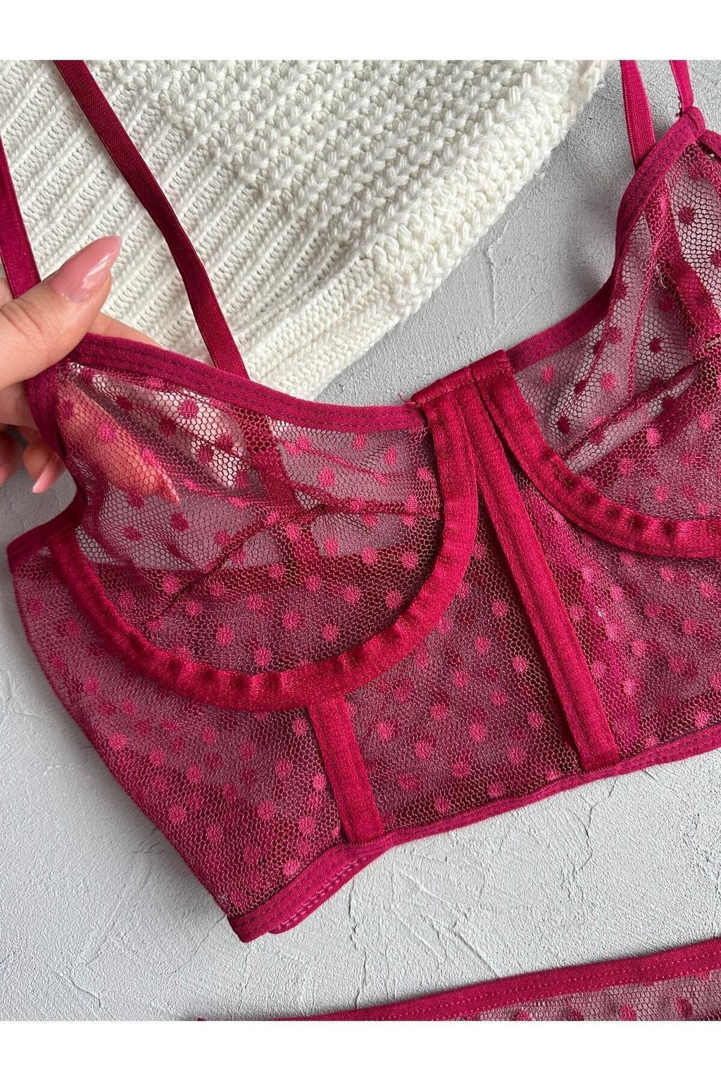 Puantiye Desenli Vişne Bralet Takımı