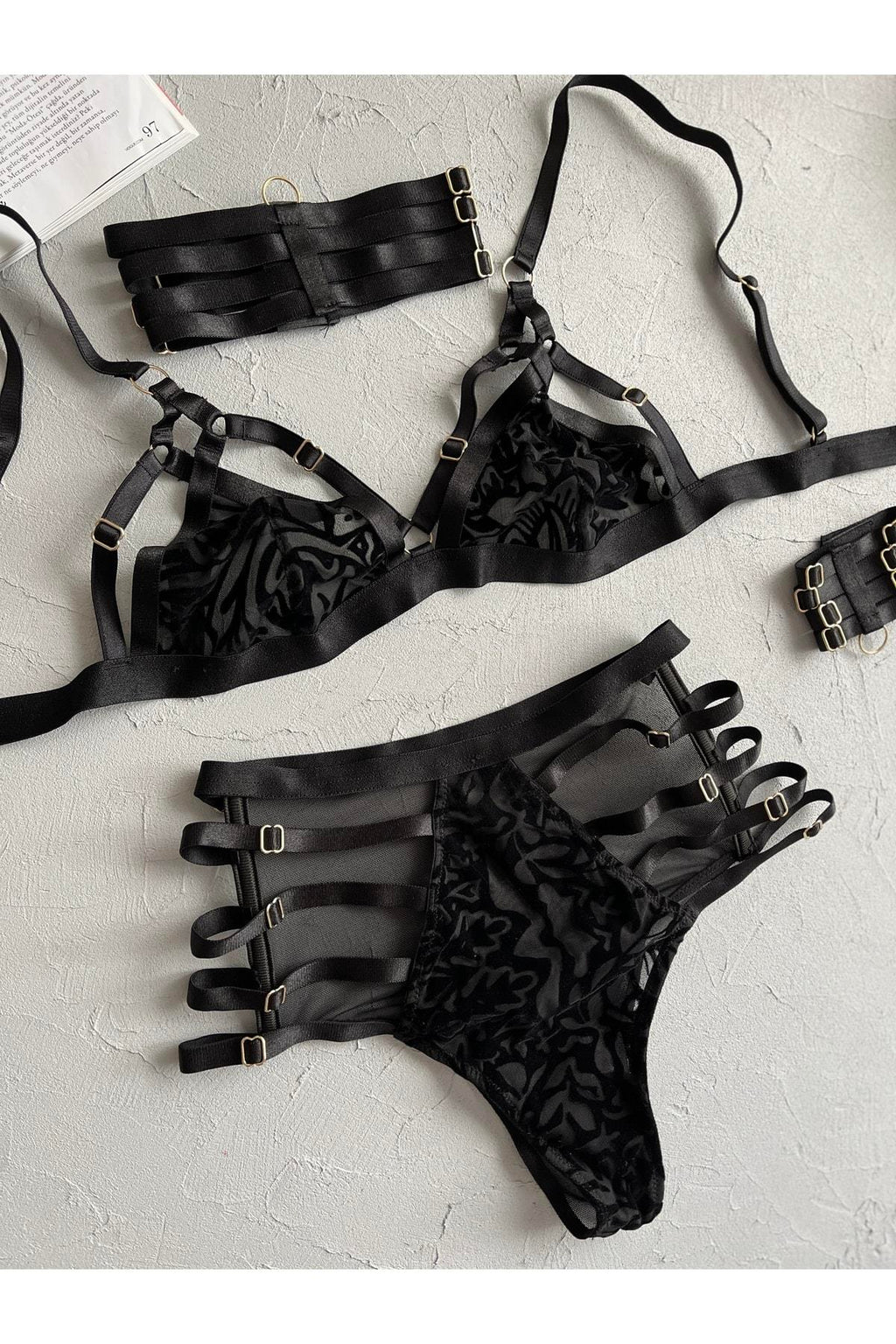 Regina Aksesuarlı Bralet Takımı