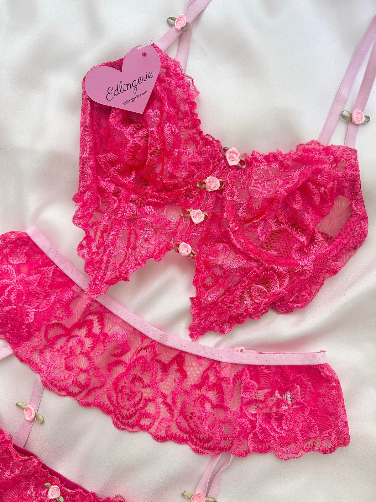 Roesia Pink Garter Set