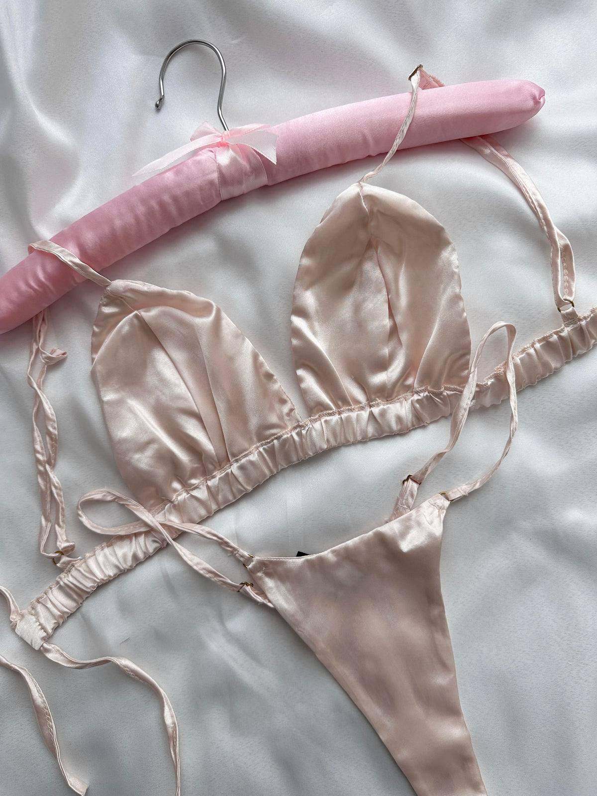 Saten Ekru Bralet Takımı
