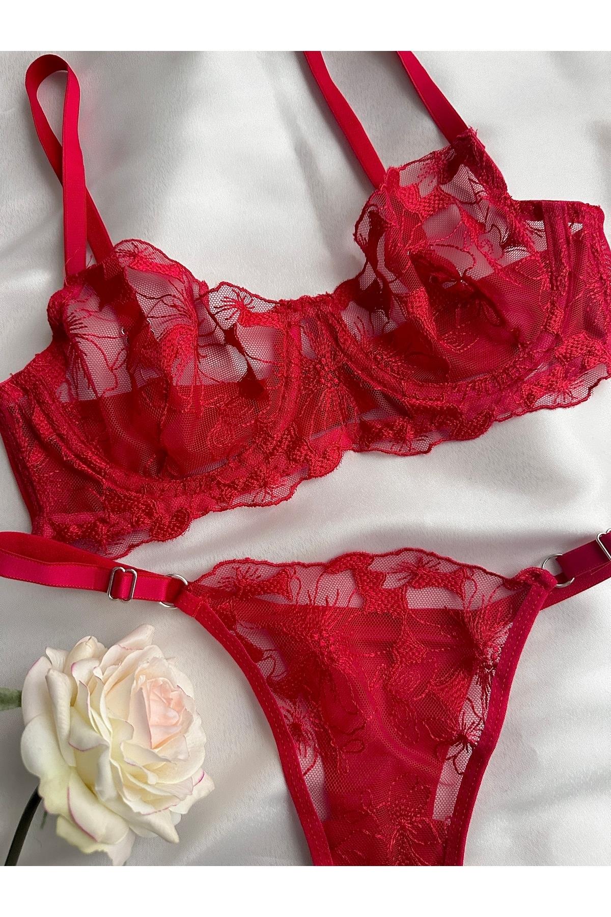 Red Embroidered Bralette Set with Floral Details