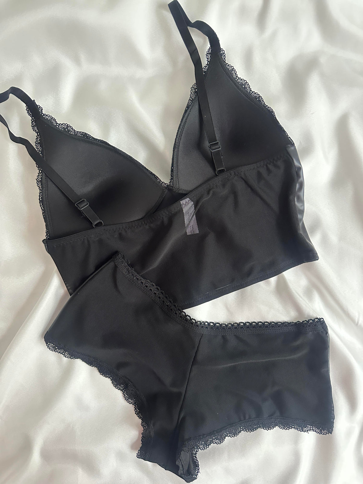 Siyah Deri Bralet Takımı