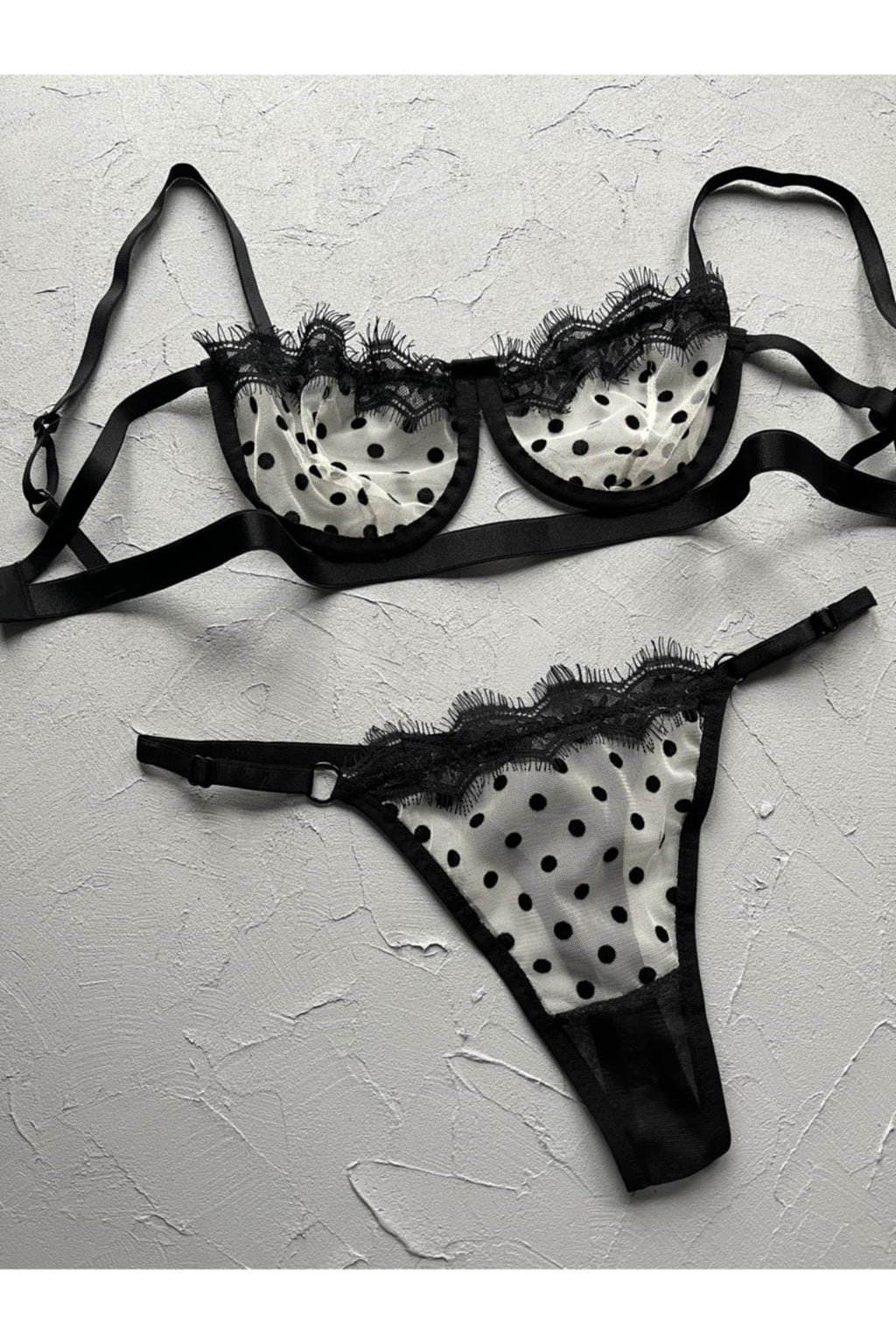 Siyah Fantezi Bralet Takımı