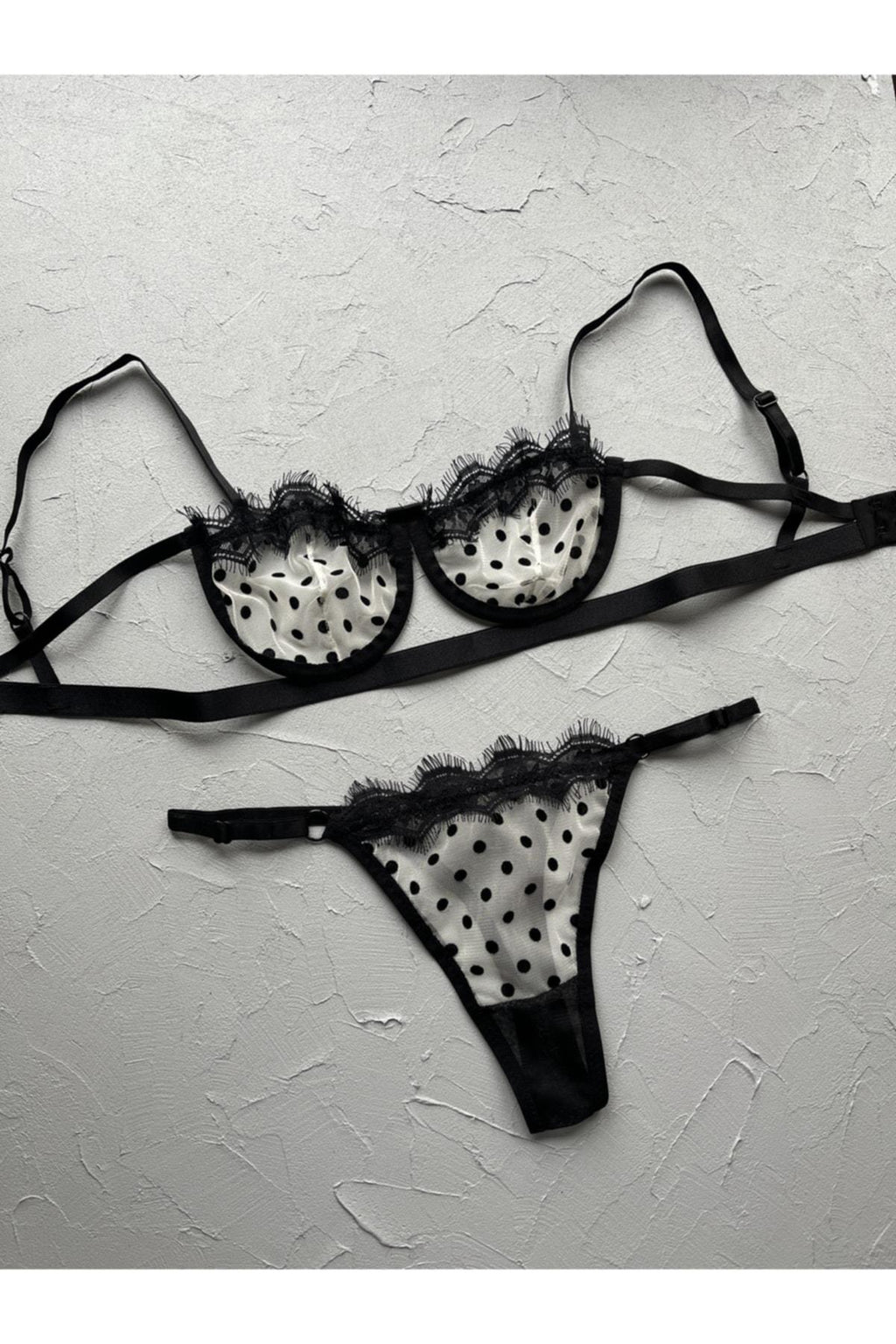 Siyah Fantezi Bralet Takımı