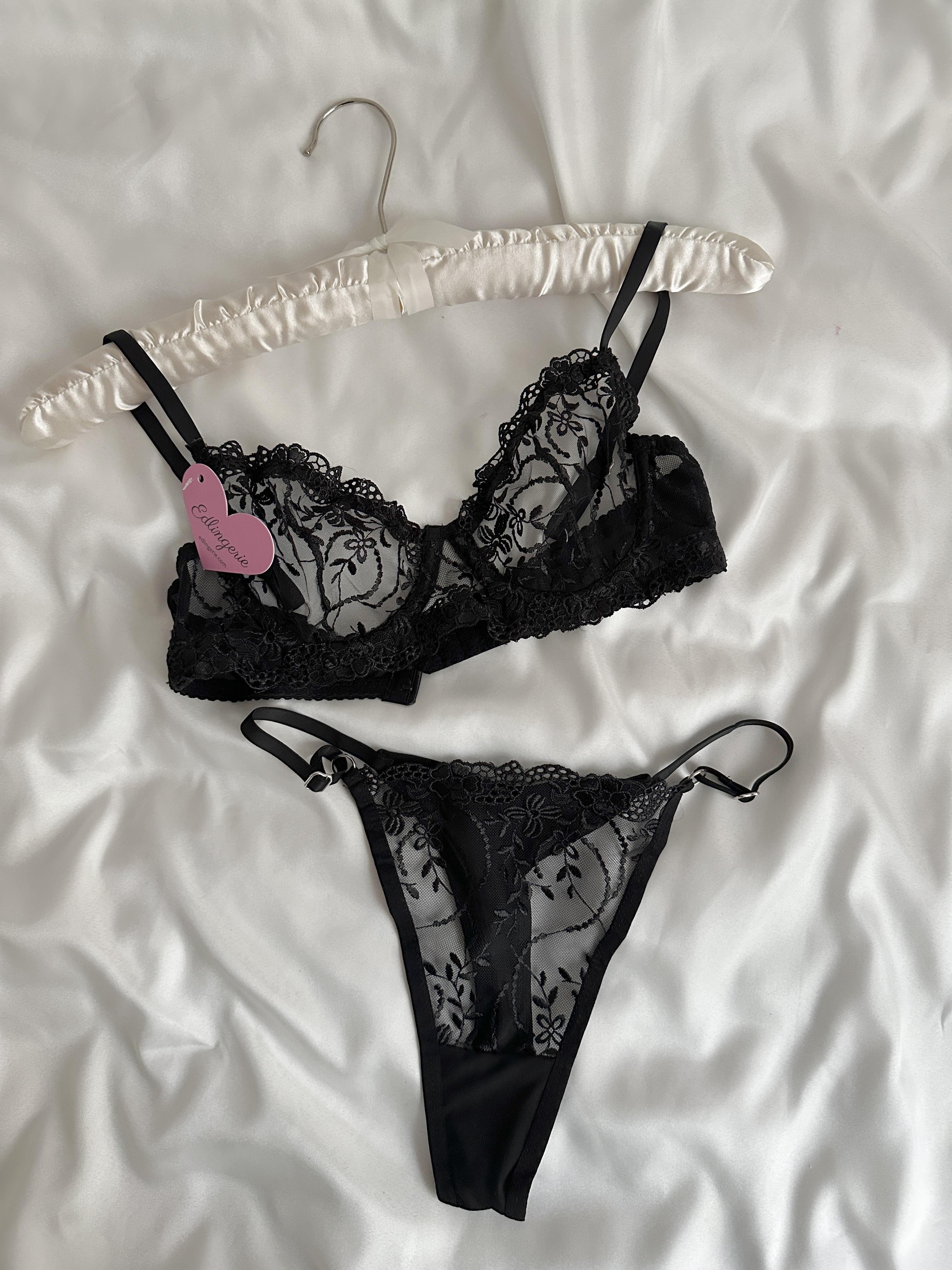 Swan Black Bralette Set