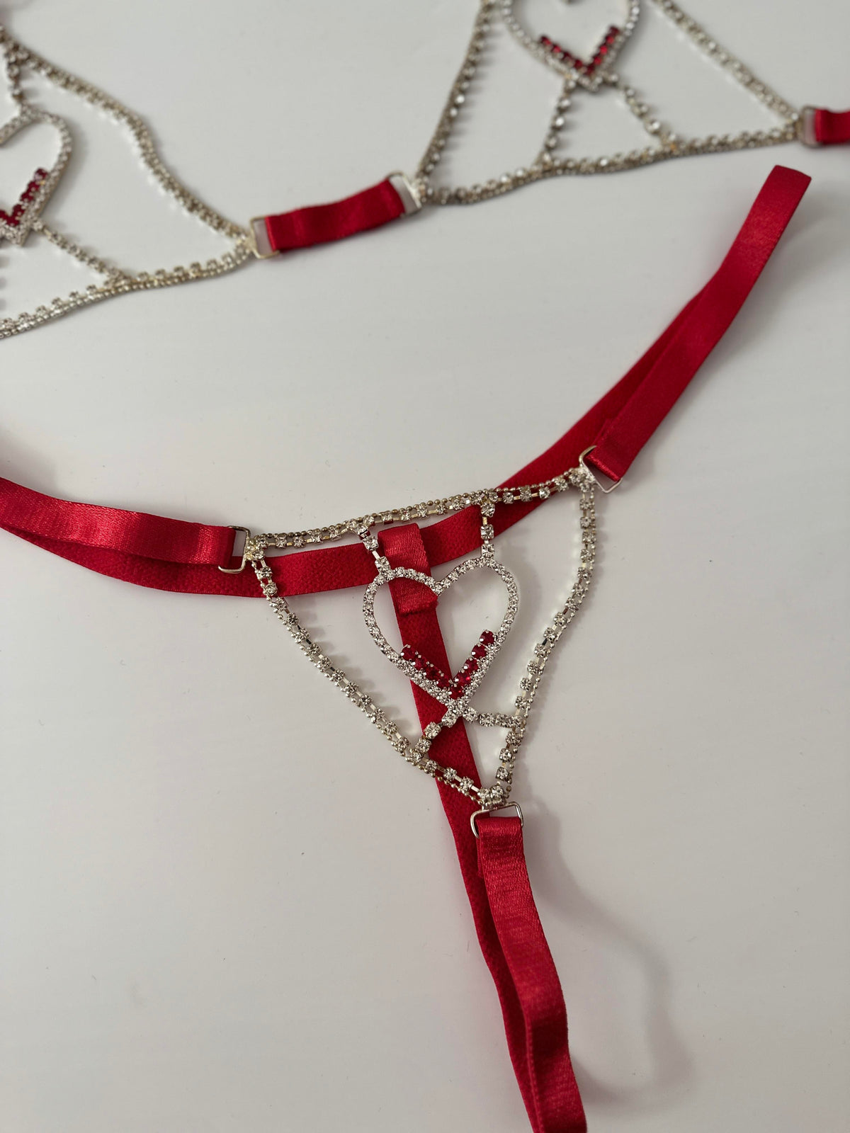 Taşlı Kalp Detaylı Bralet Takımı