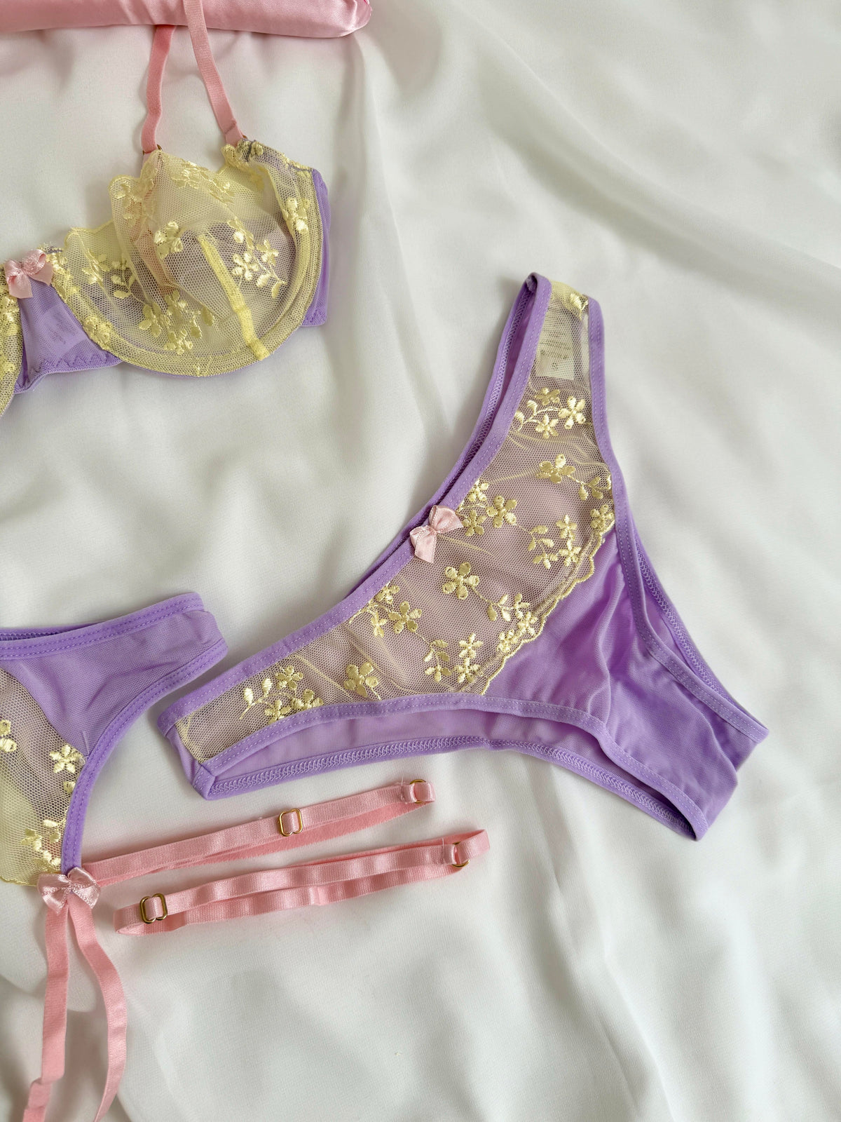 Violet Garter Set