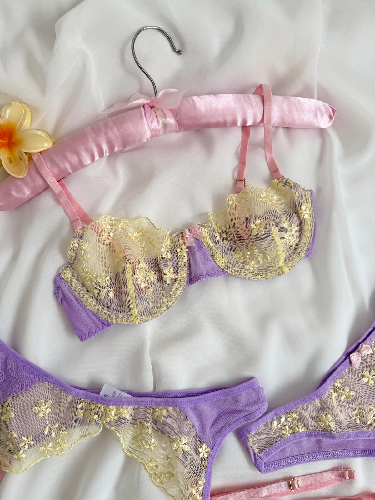 Violet Garter Set
