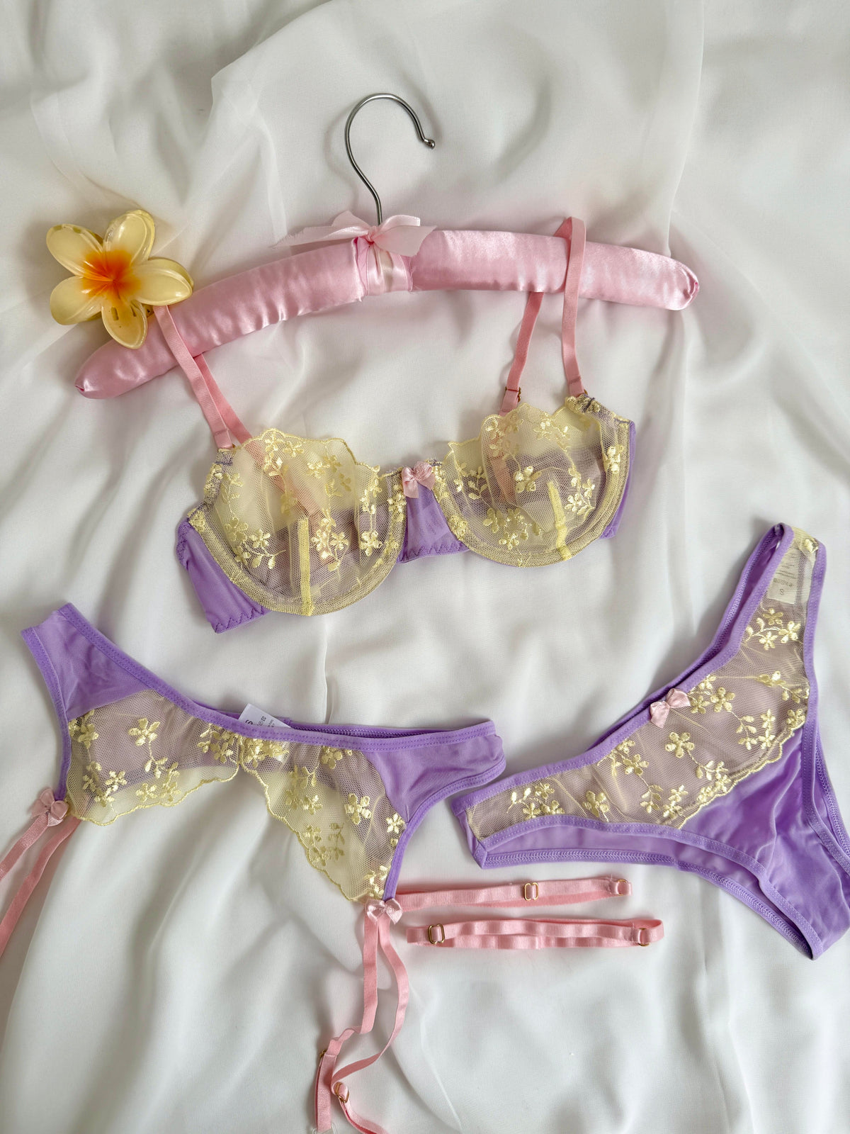 Violet Garter Set