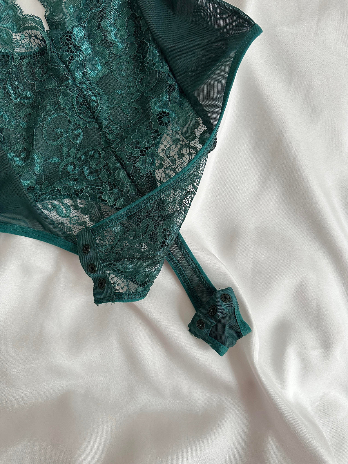 Yeşil Dantel Bodysuit