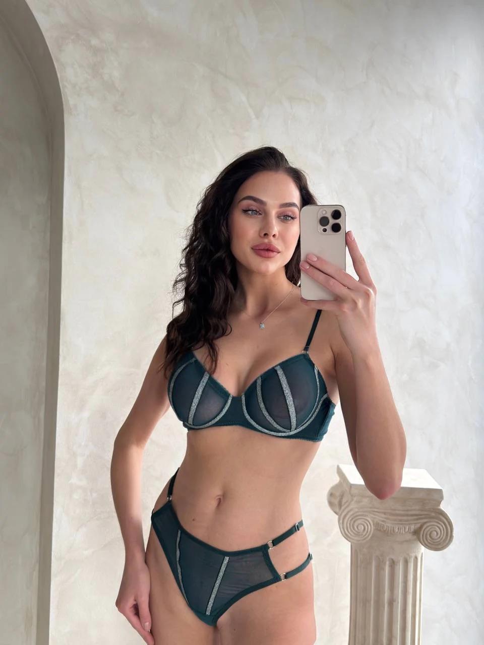 Yeşil Işıltılı Bralet Takımı