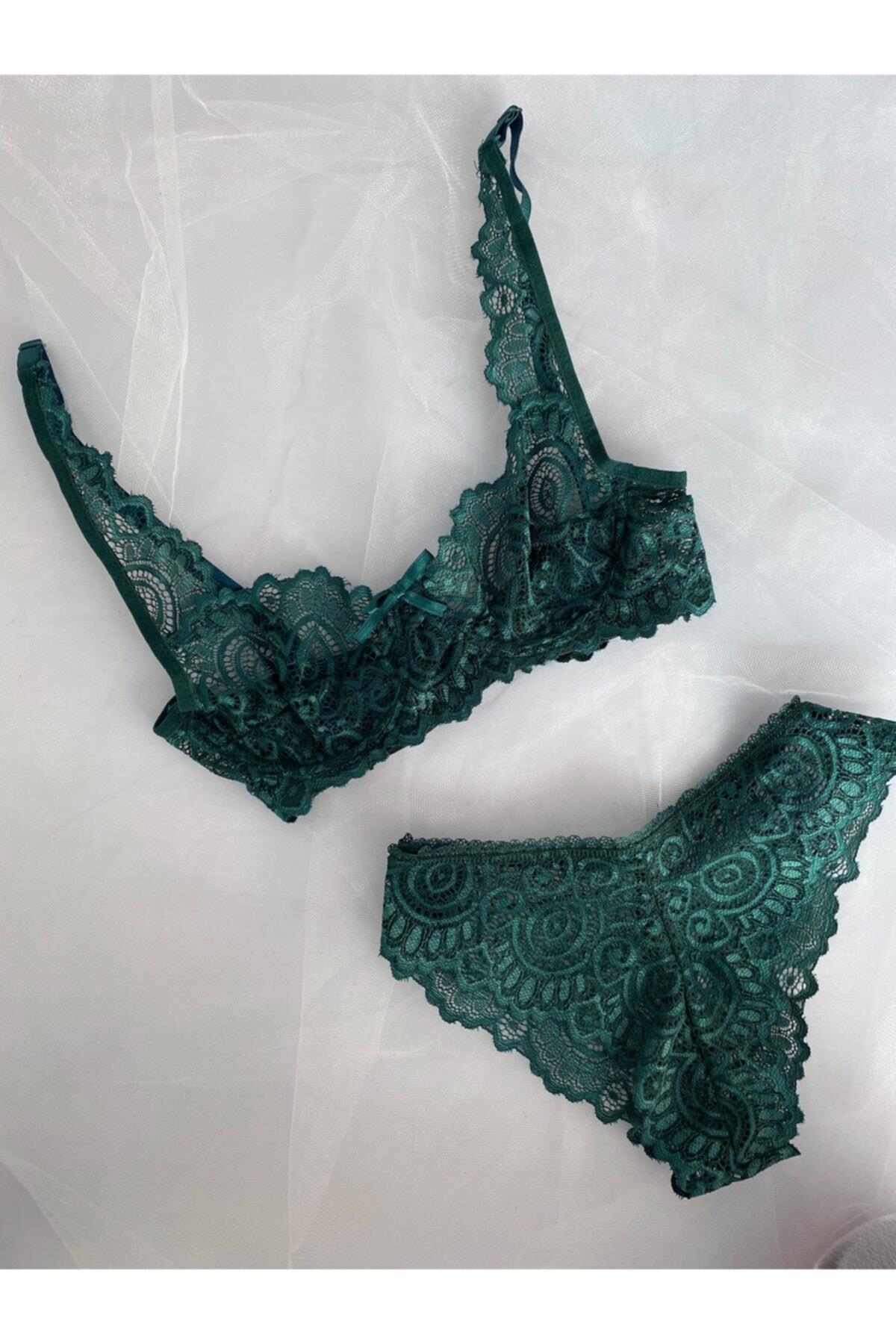 Emerald Green Underwired, Unpadded Lace Bralette Set